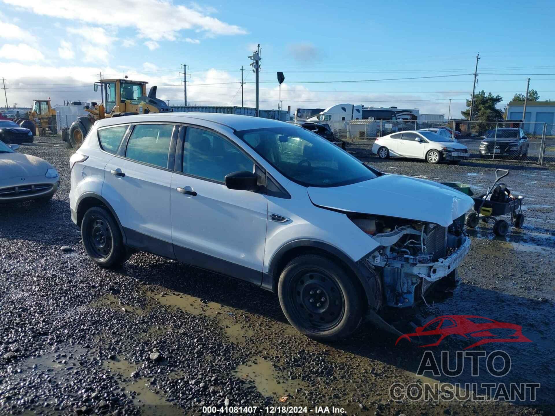 FORD ESCAPE 2018 - 1FMCU0F76JUC40357