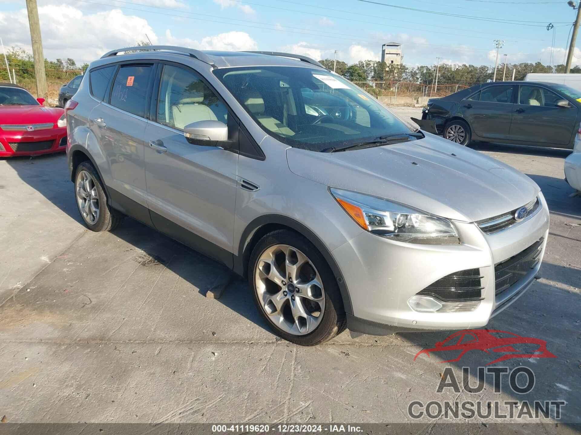 FORD ESCAPE 2016 - 1FMCU0J96GUC86160