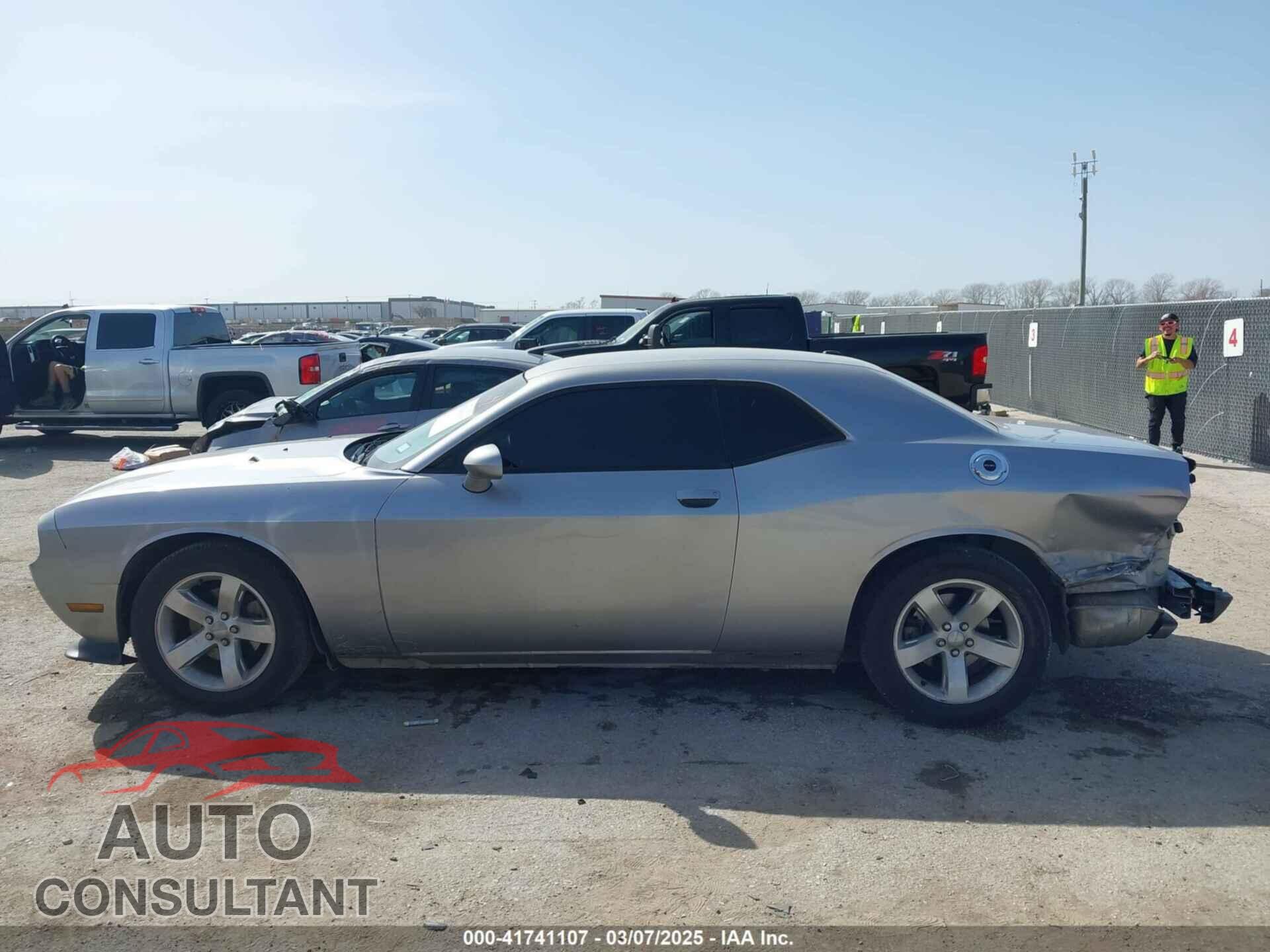 DODGE CHALLENGER 2014 - 2C3CDYAG4EH101237