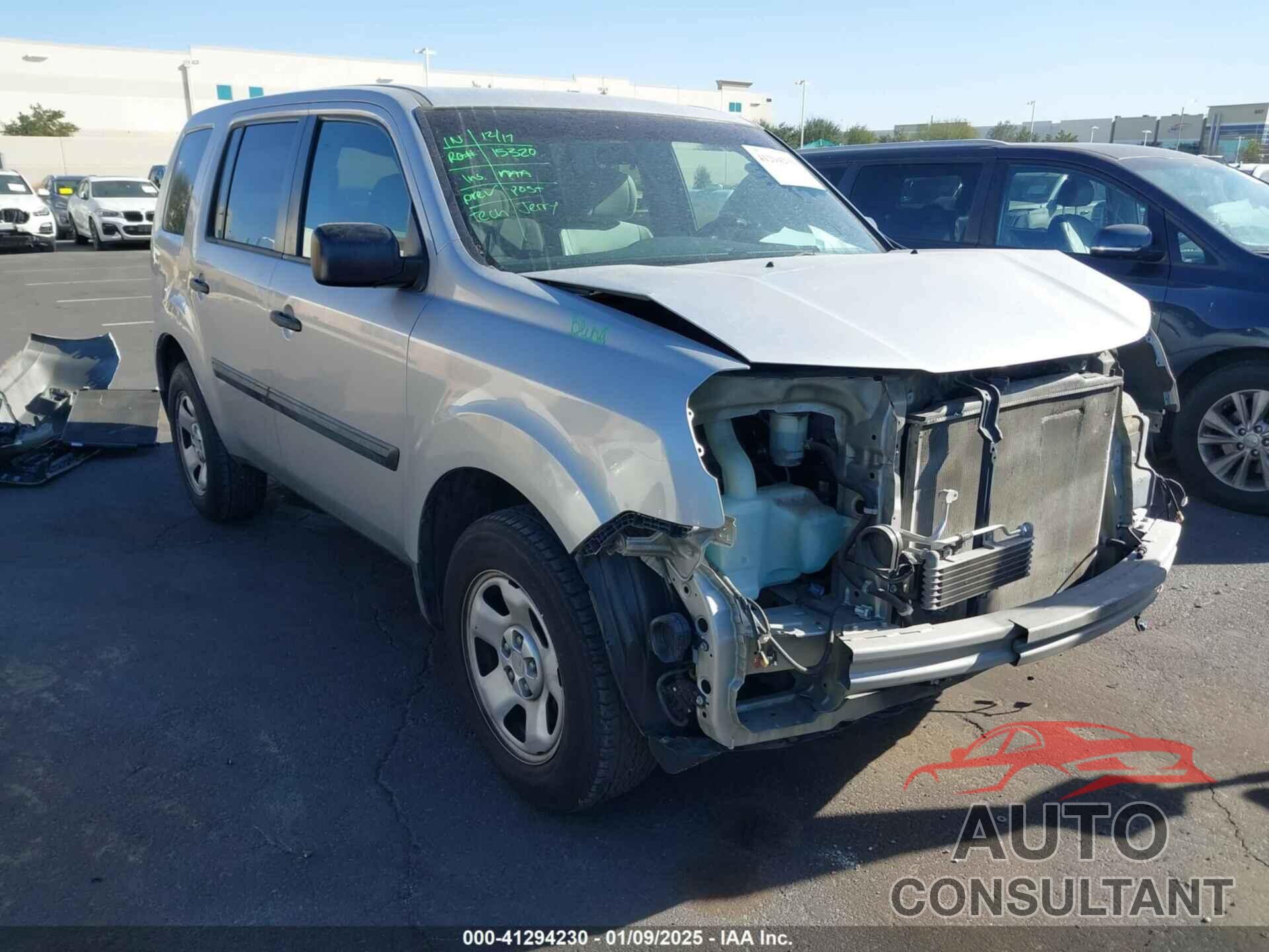 HONDA PILOT 2011 - 5FNYF3H28BB025144