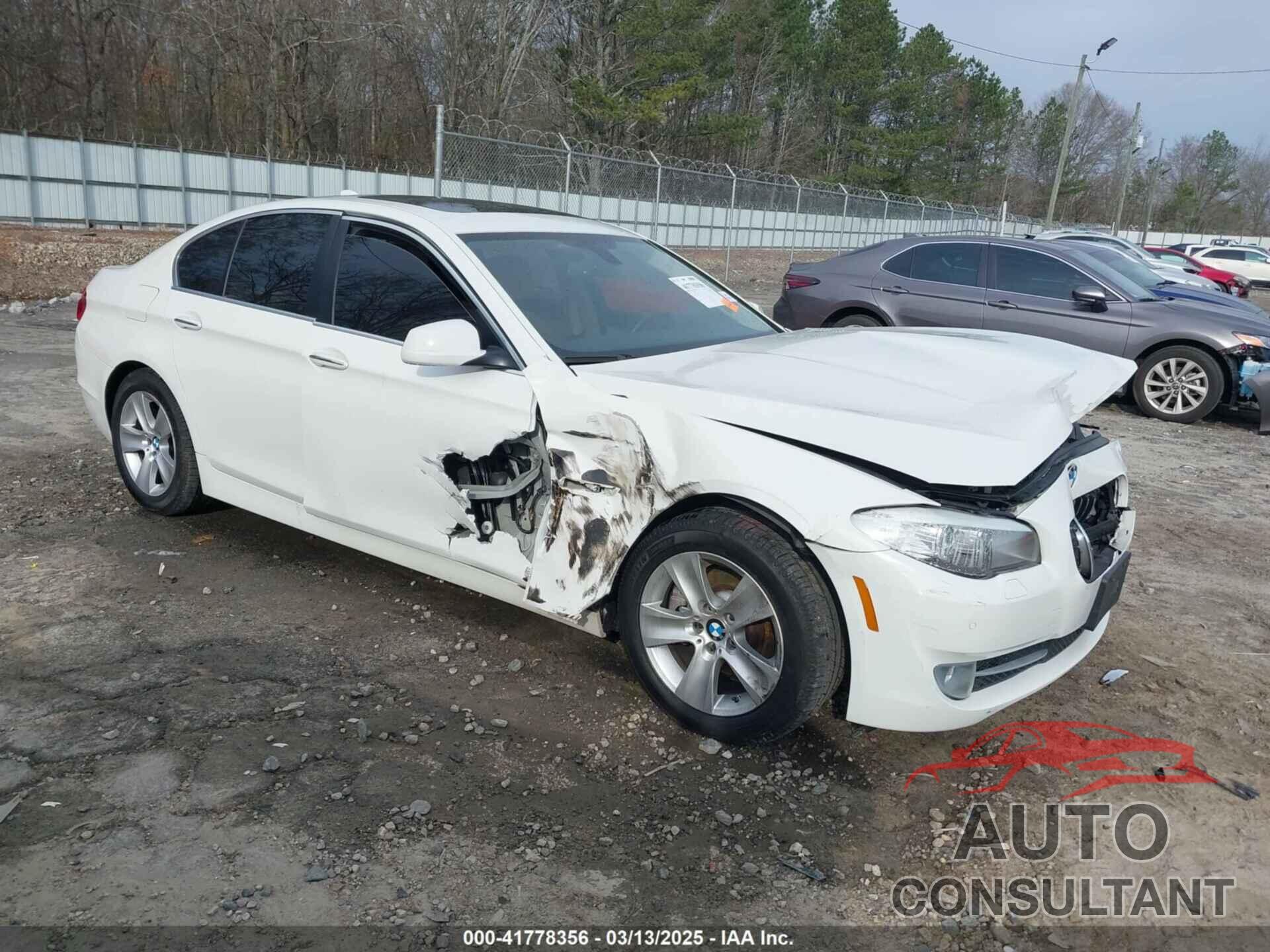 BMW 528I 2013 - WBAXH5C53DDW16007