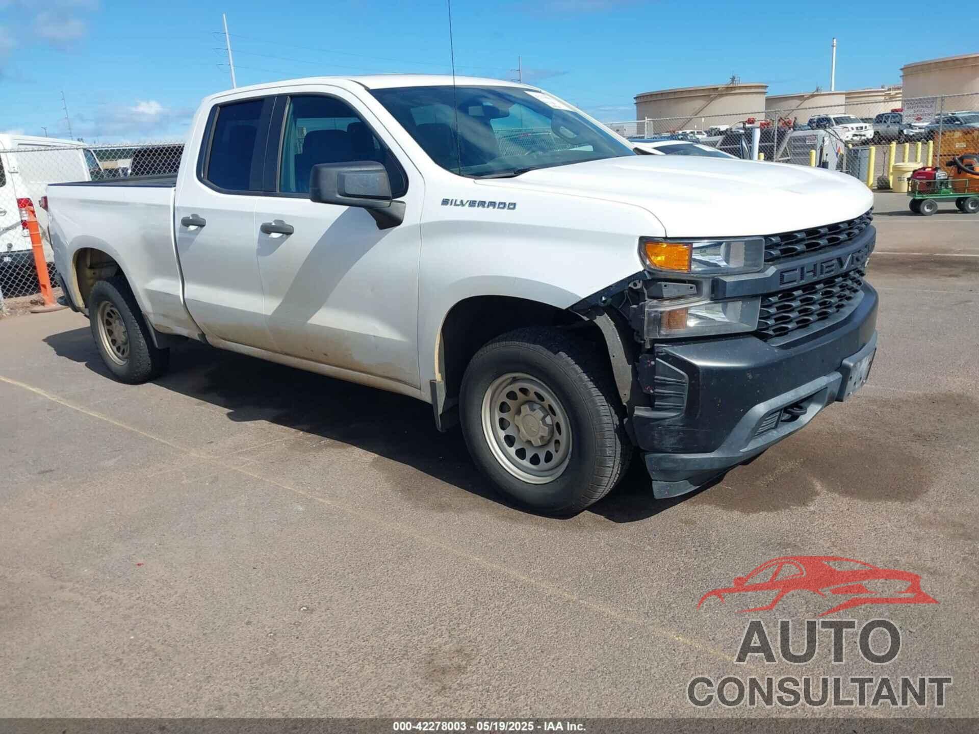 CHEVROLET SILVERADO 1500 2019 - 1GCRWAEH8KZ329778