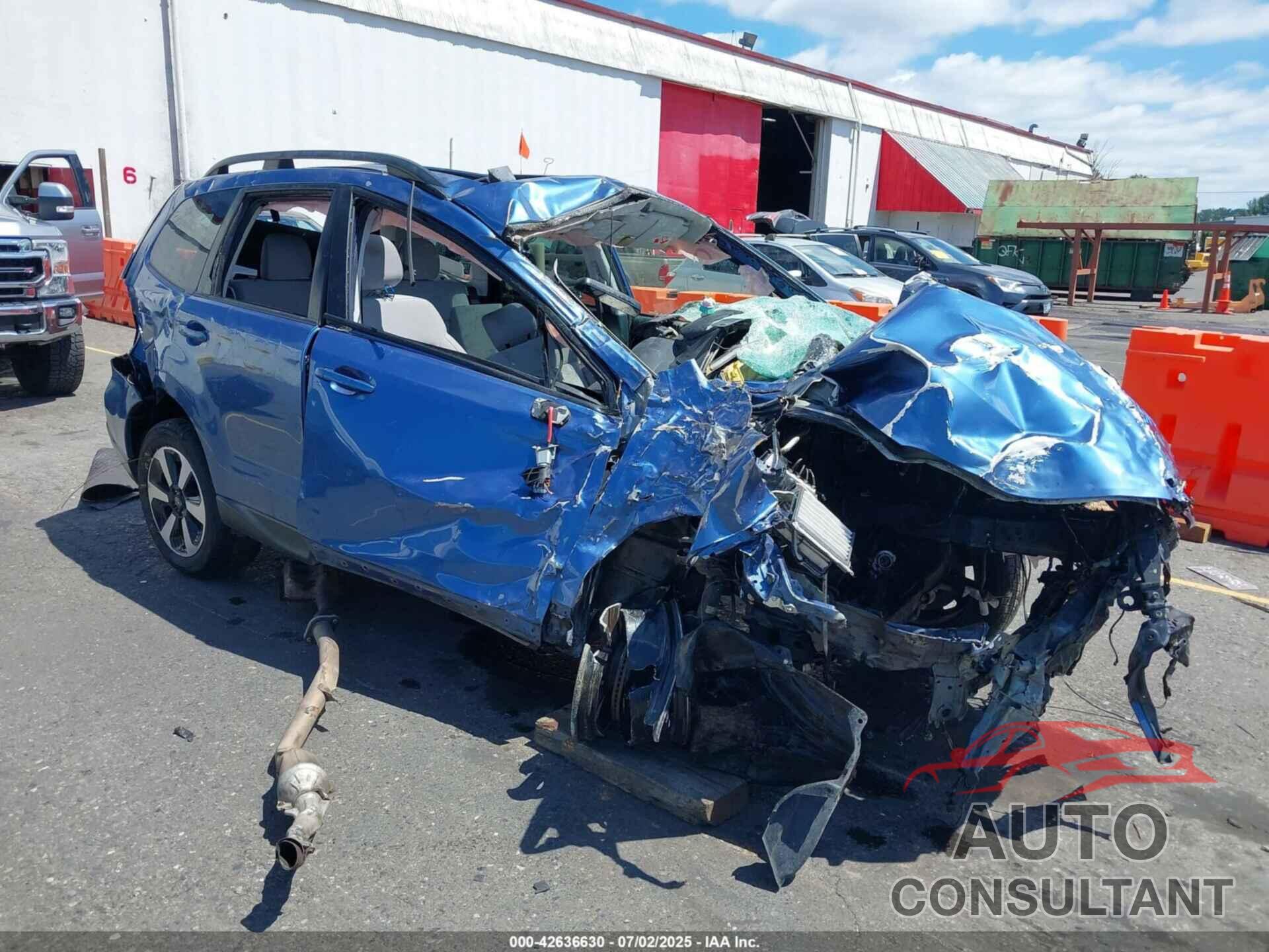 SUBARU FORESTER 2018 - JF2SJAEC5JH428486