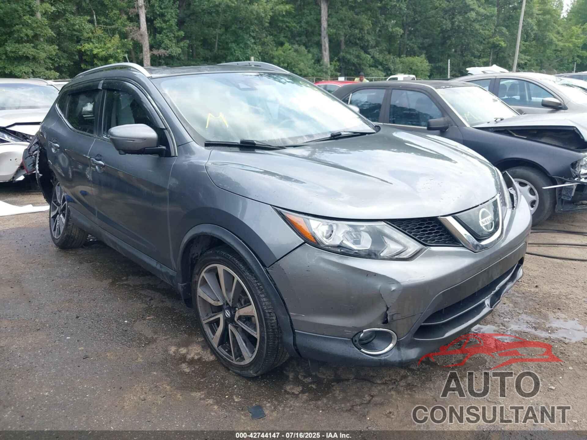 NISSAN ROGUE SPORT 2018 - JN1BJ1CR0JW289274