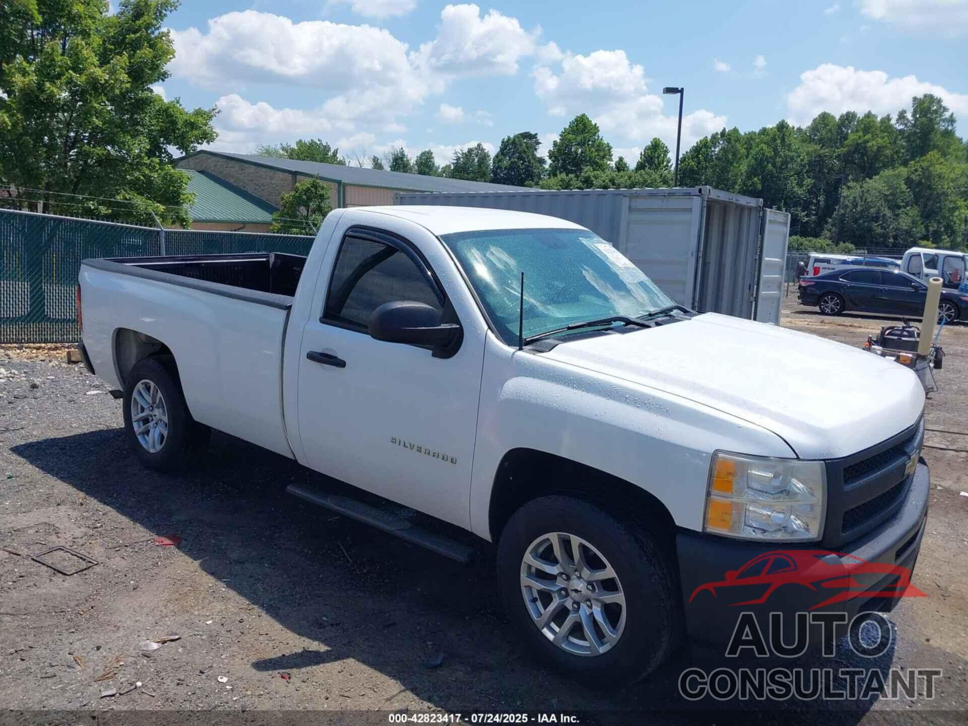 CHEVROLET SILVERADO 1500 2011 - 1GCNCPEX4BZ357661