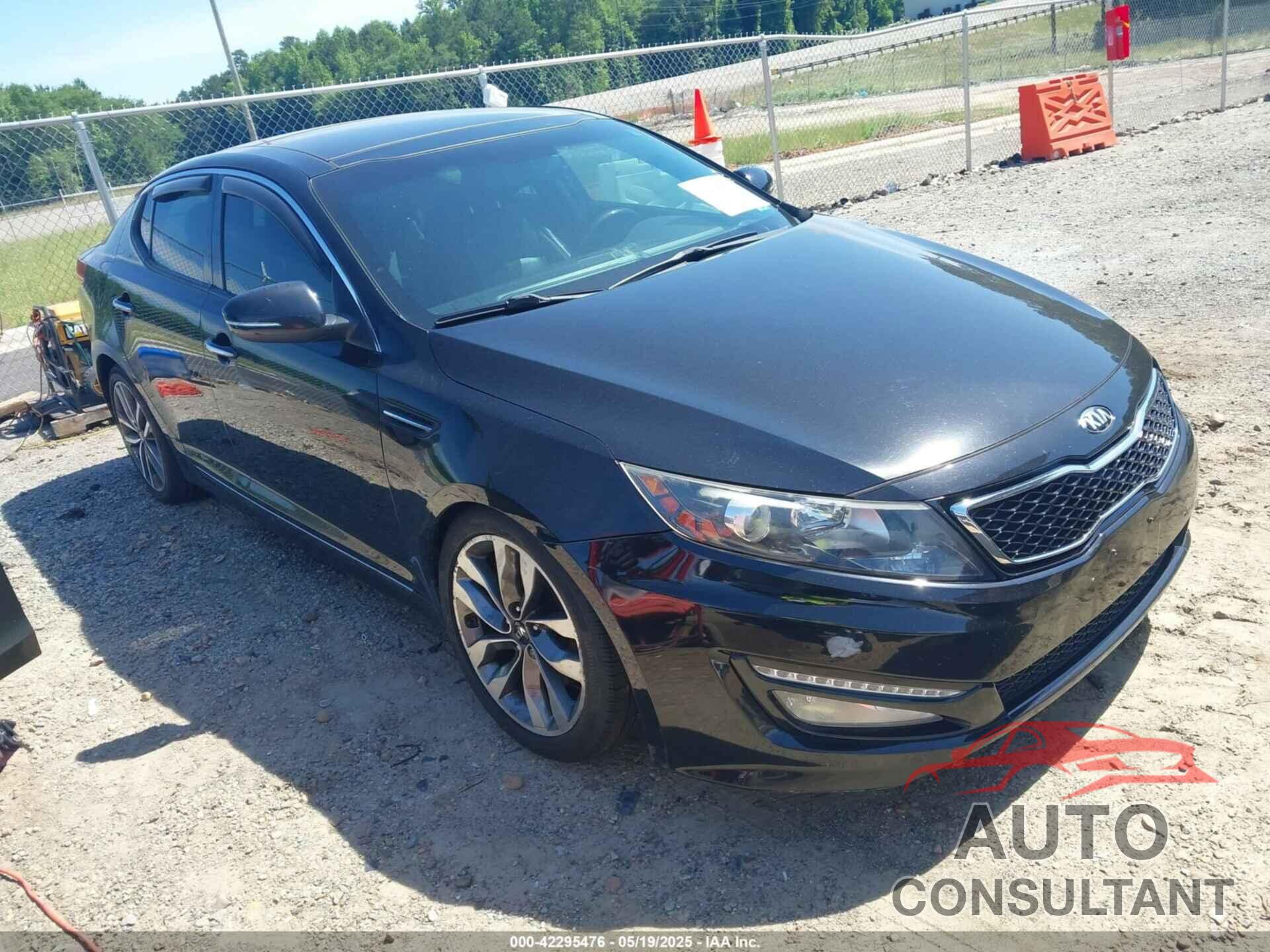 KIA OPTIMA 2013 - 5XXGR4A66DG094565