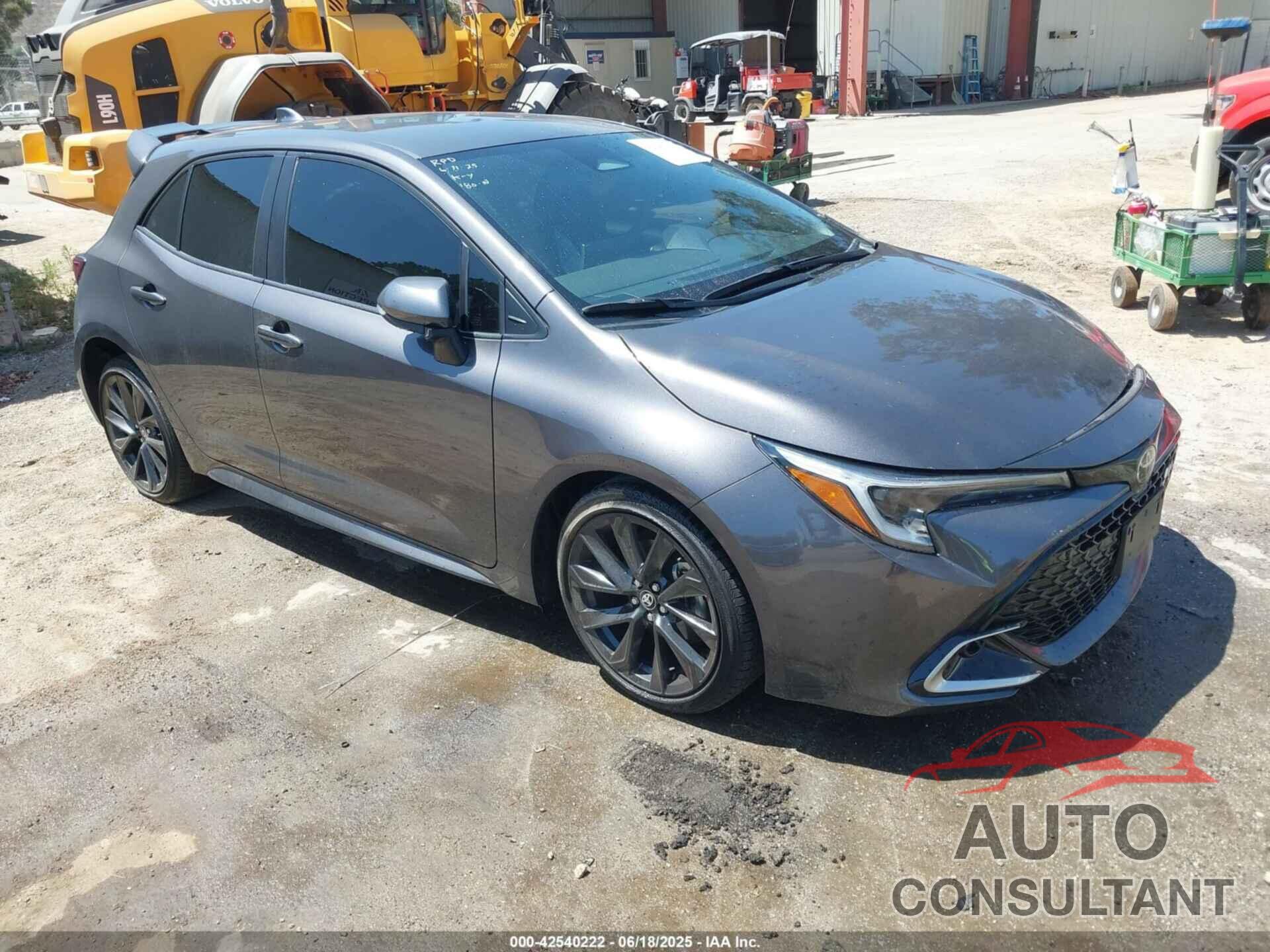 TOYOTA COROLLA 2023 - JTNC4MBE2P3207012