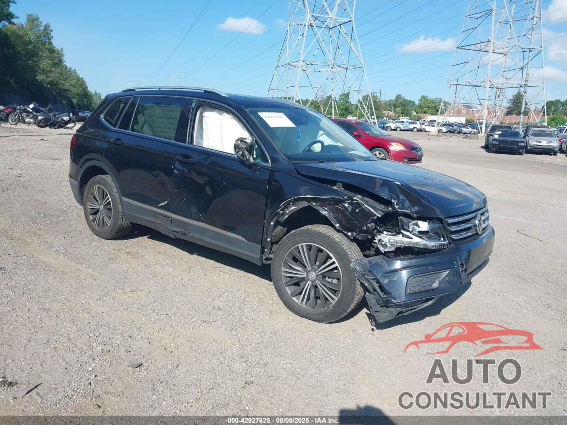 VOLKSWAGEN TIGUAN 2018 - 3VV2B7AX4JM157330