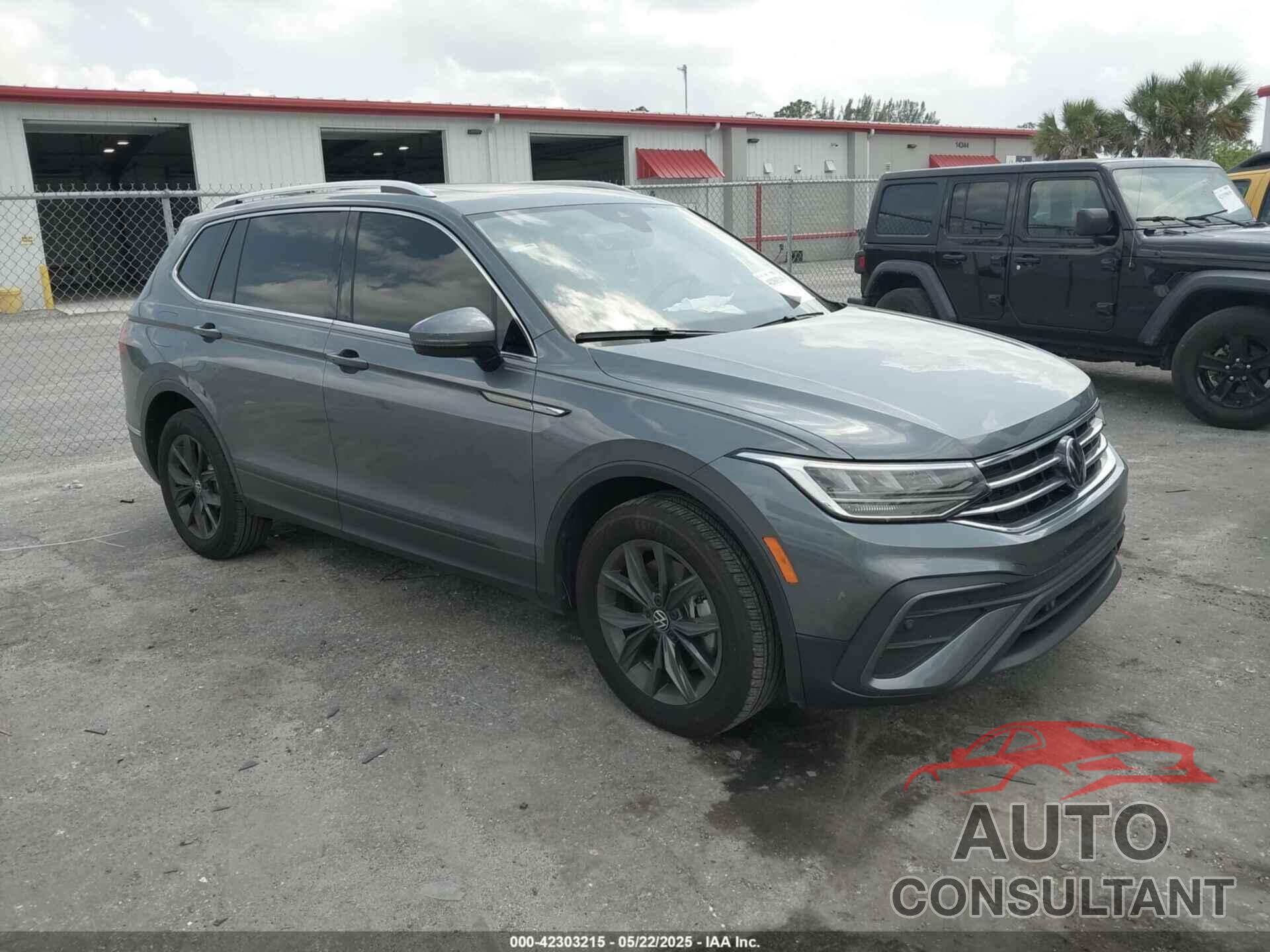VOLKSWAGEN TIGUAN 2024 - 3VVNB7AX4RM138429