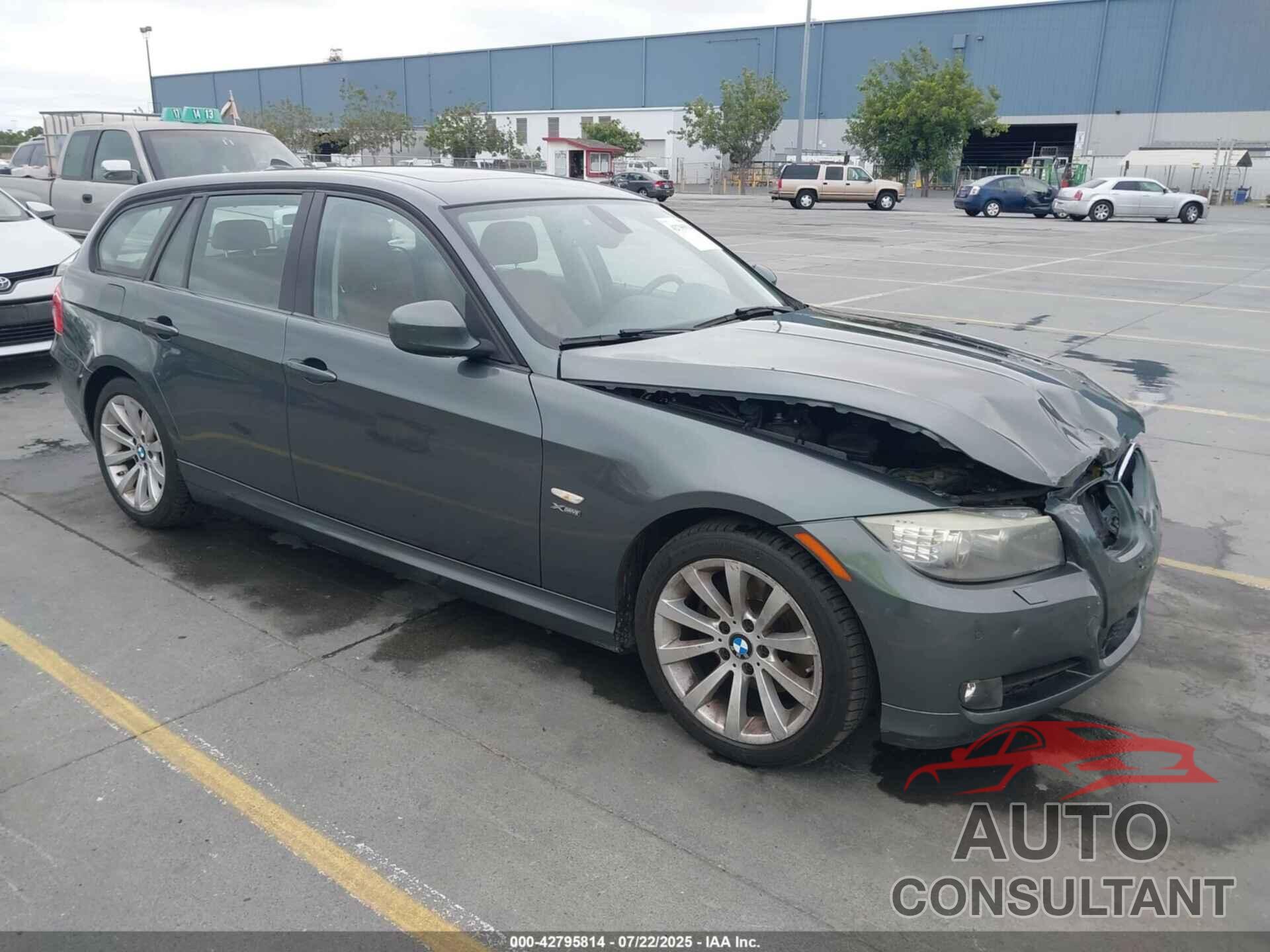 BMW 328I 2011 - WBAUU3C54BA542307