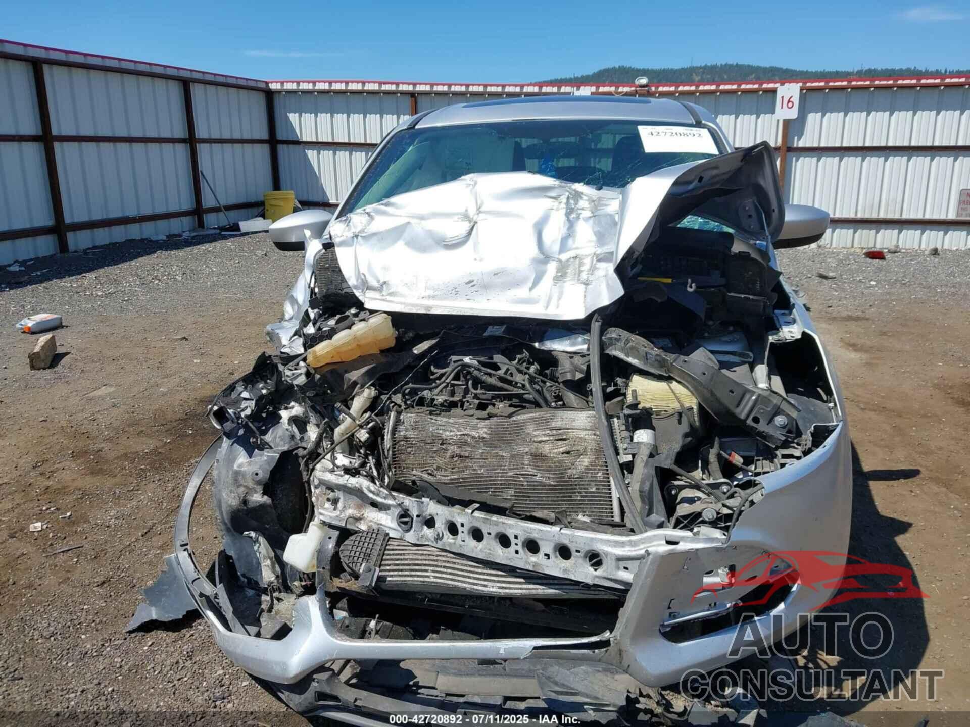 FORD ESCAPE 2015 - 1FMCU9G94FUC44208