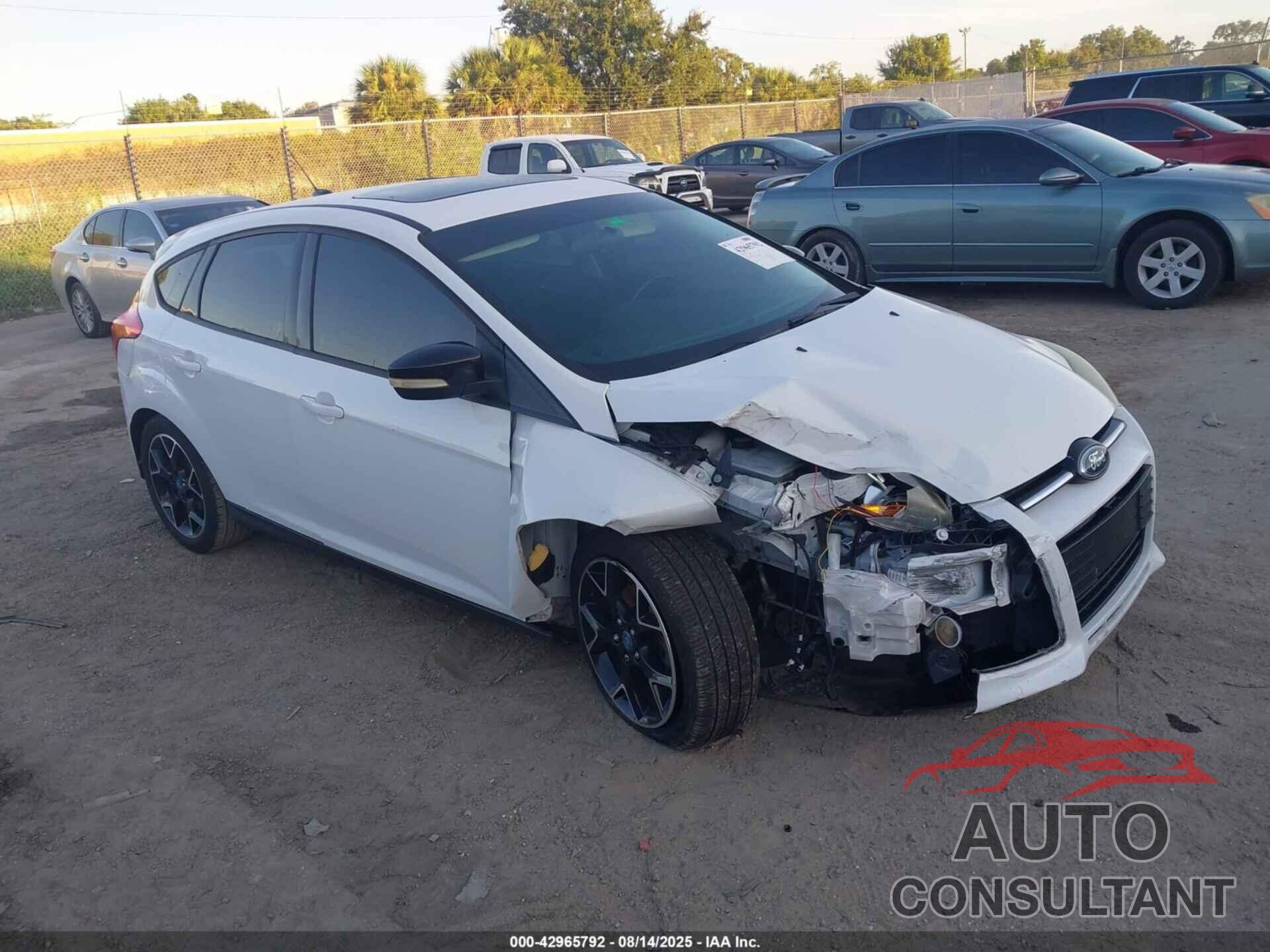 FORD FOCUS 2013 - 1FADP3K27DL141879