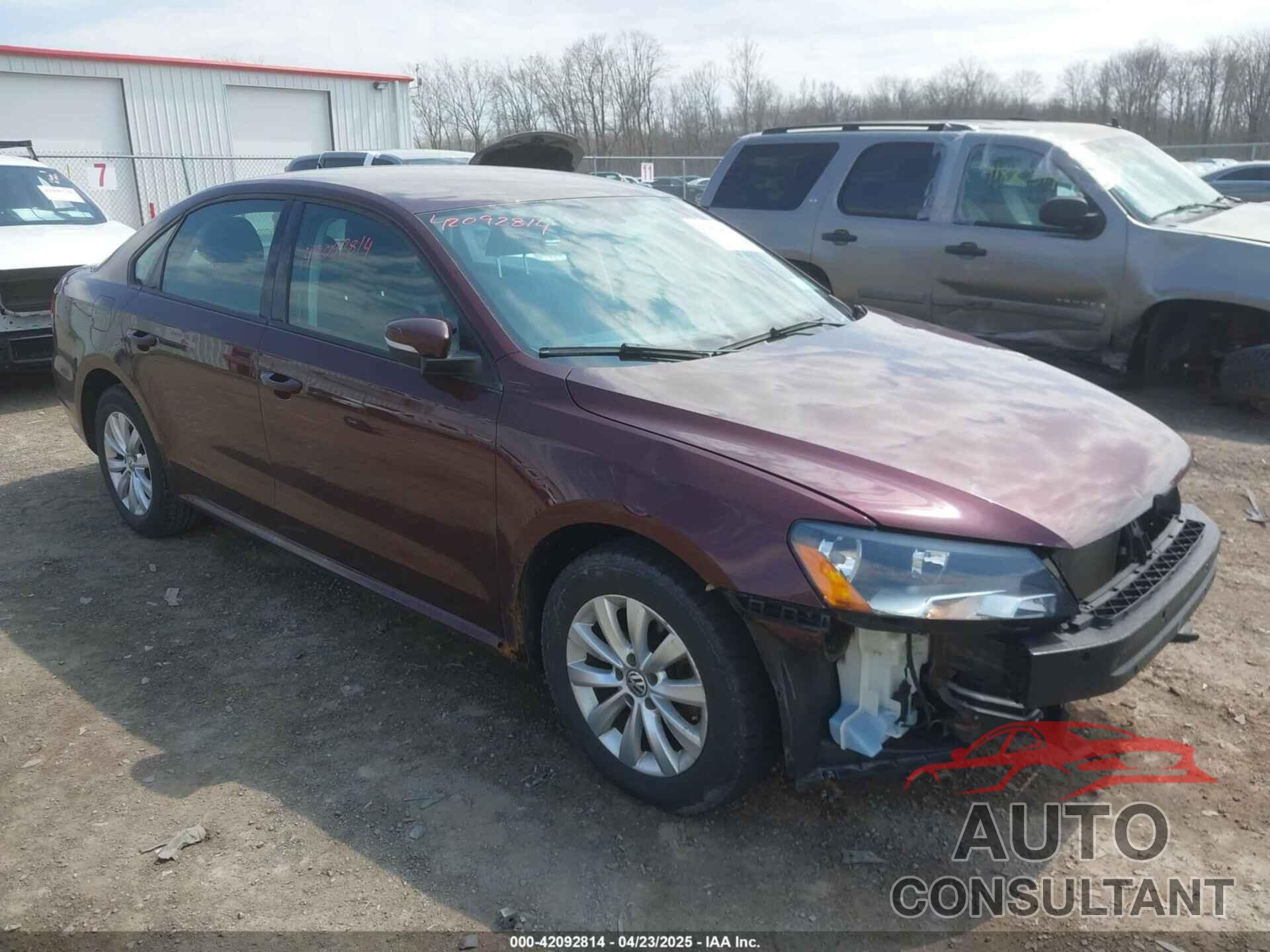 VOLKSWAGEN PASSAT 2012 - 1VWAP7A37CC079555