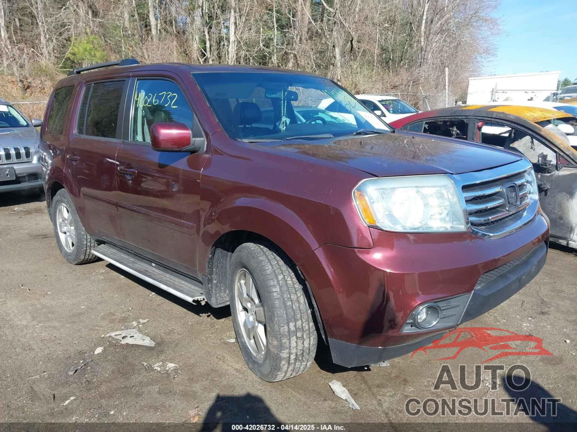 HONDA PILOT 2011 - 5FNYF4H70BB038097