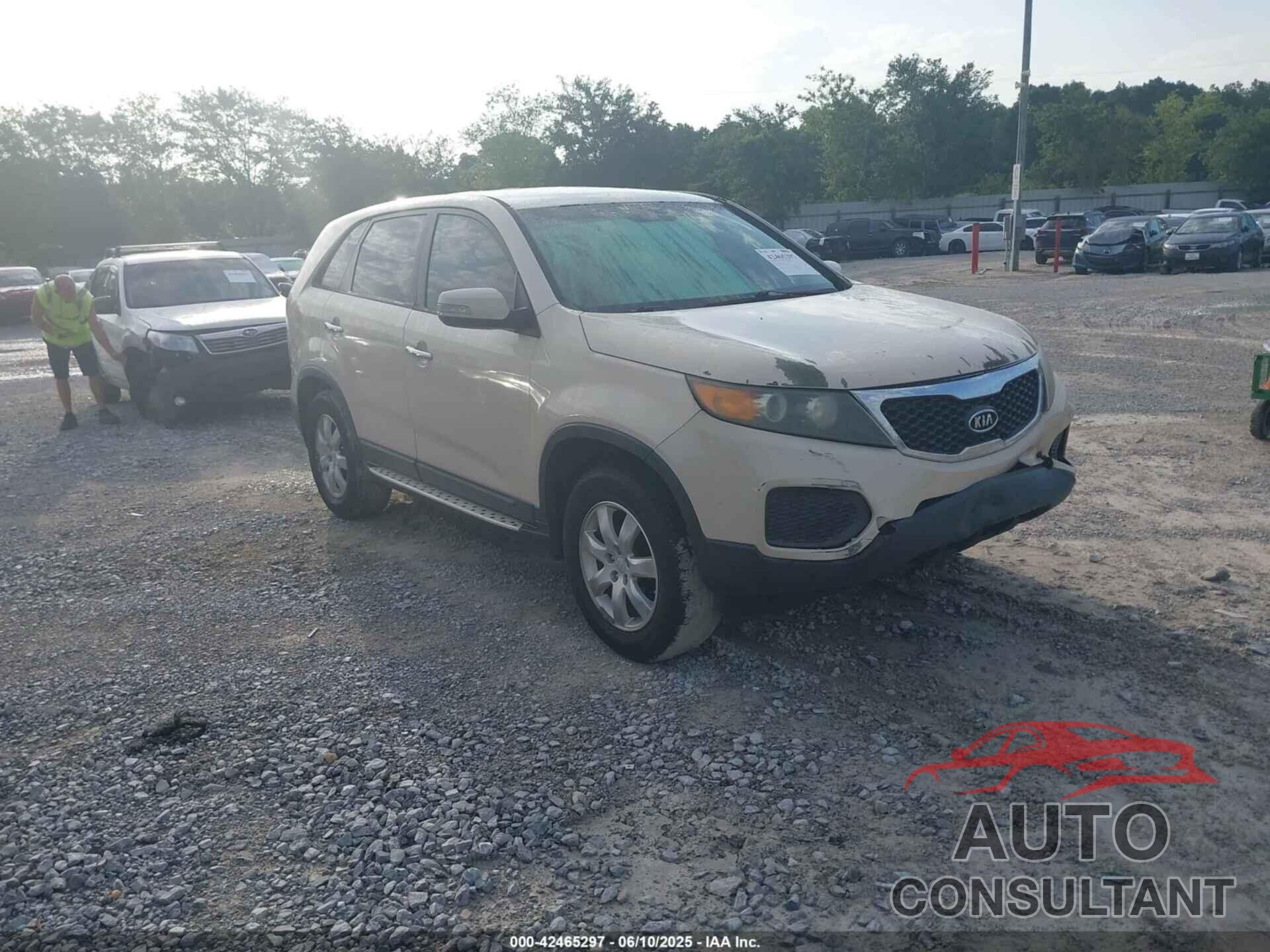 KIA SORENTO 2012 - 5XYKT3A18CG202480