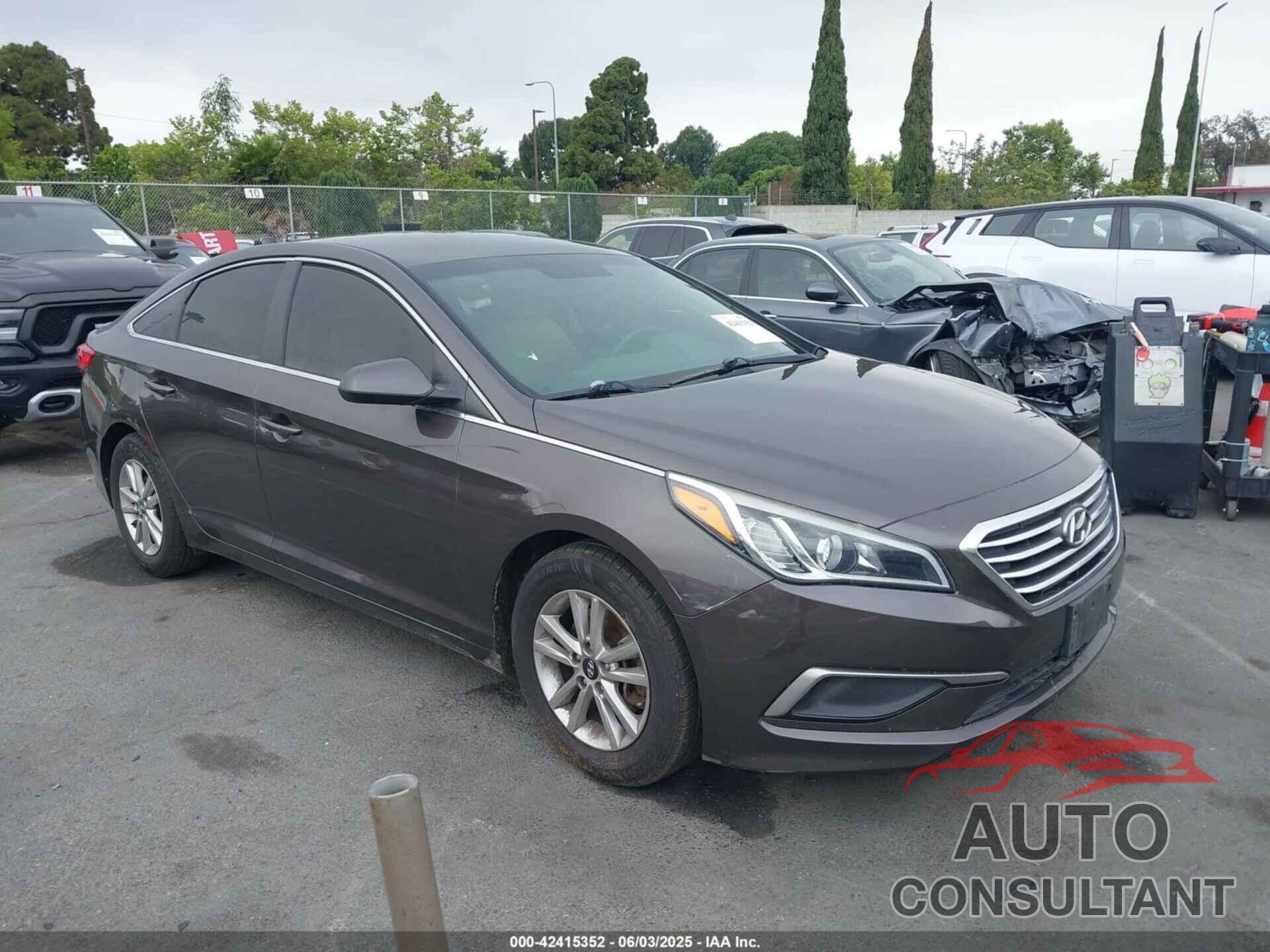 HYUNDAI SONATA 2017 - 5NPE24AFXHH574565
