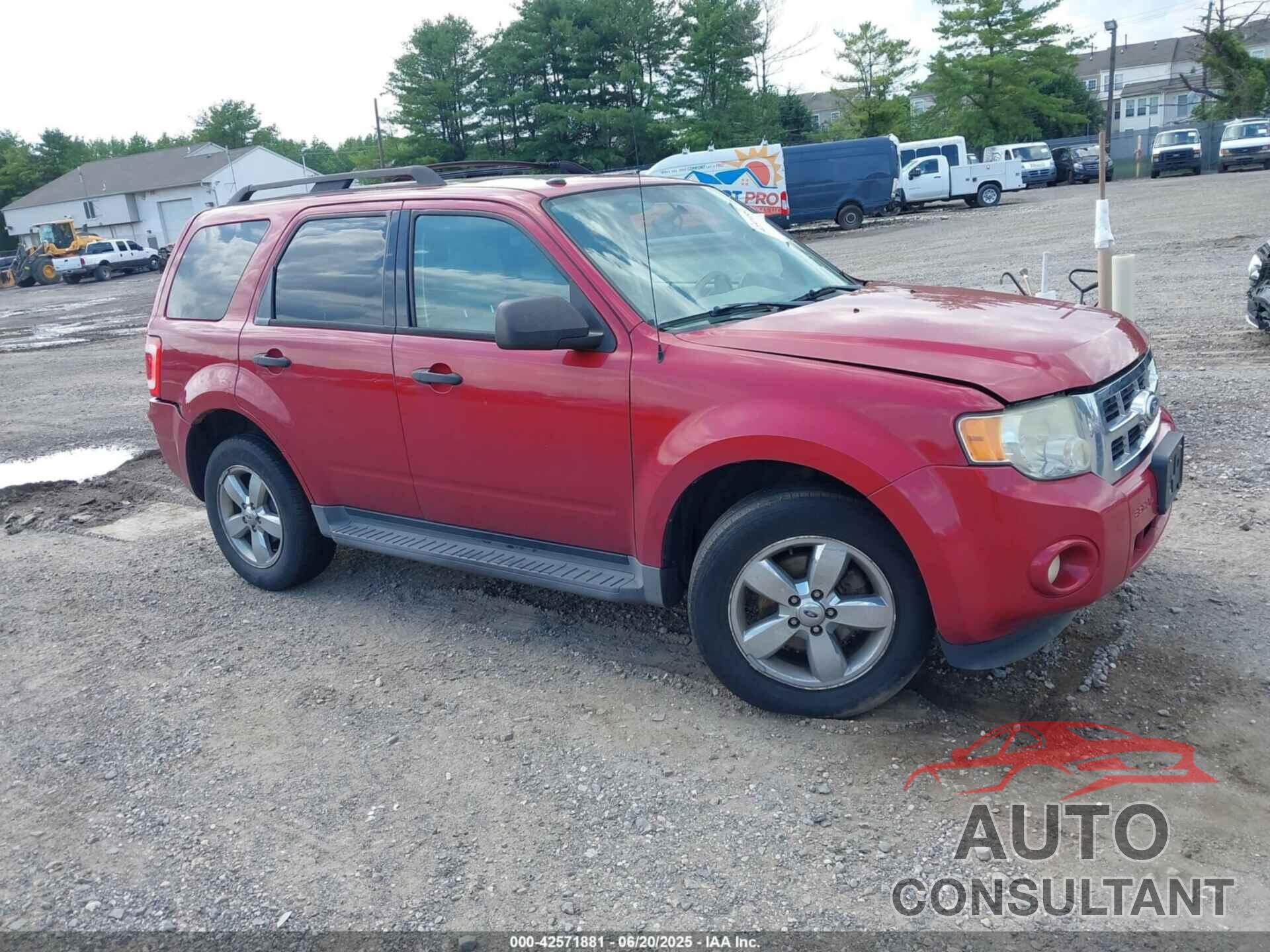 FORD ESCAPE 2011 - 1FMCU0D73BKB01223