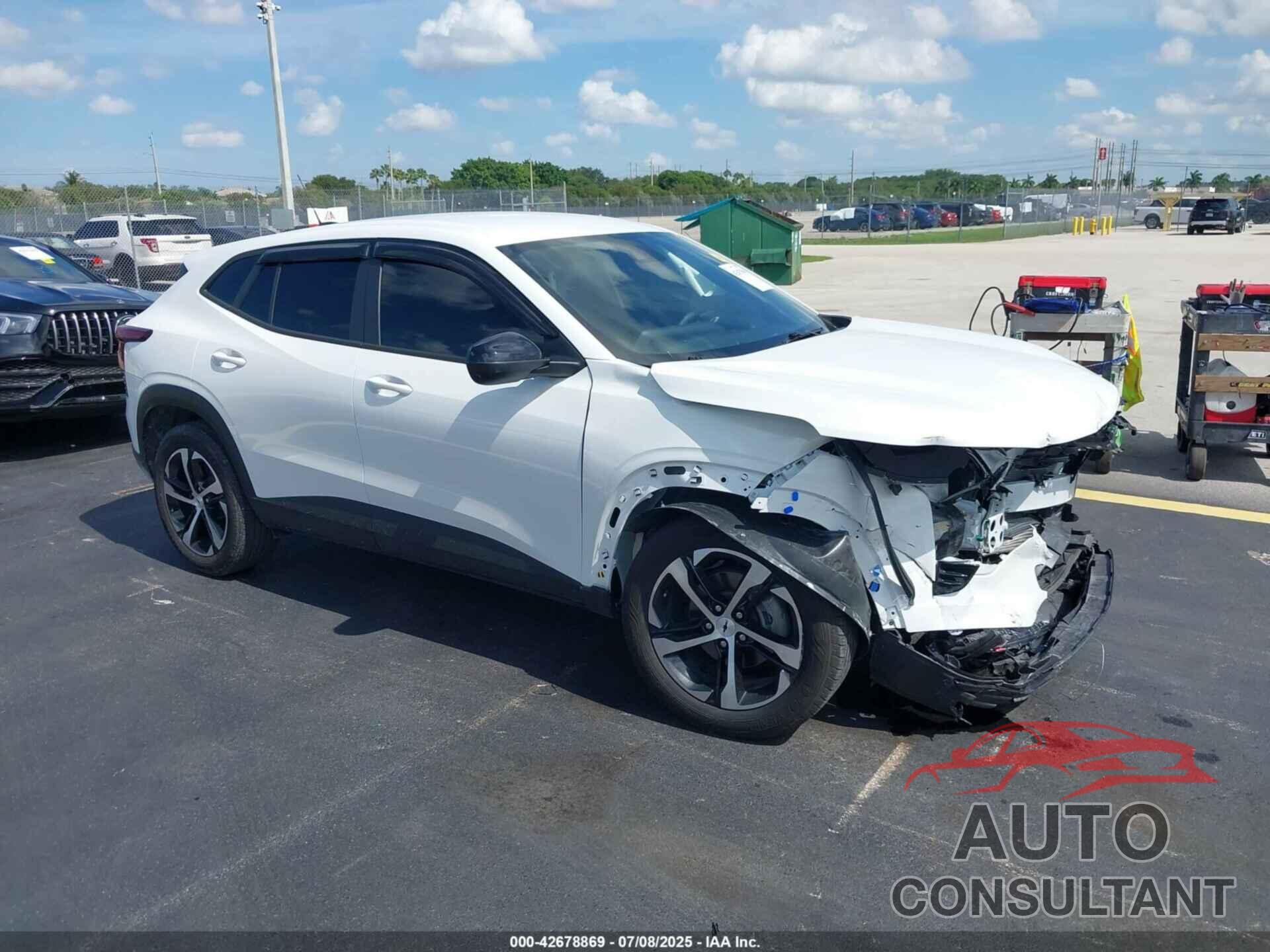 CHEVROLET TRAX 2024 - KL77LGE29RC110322