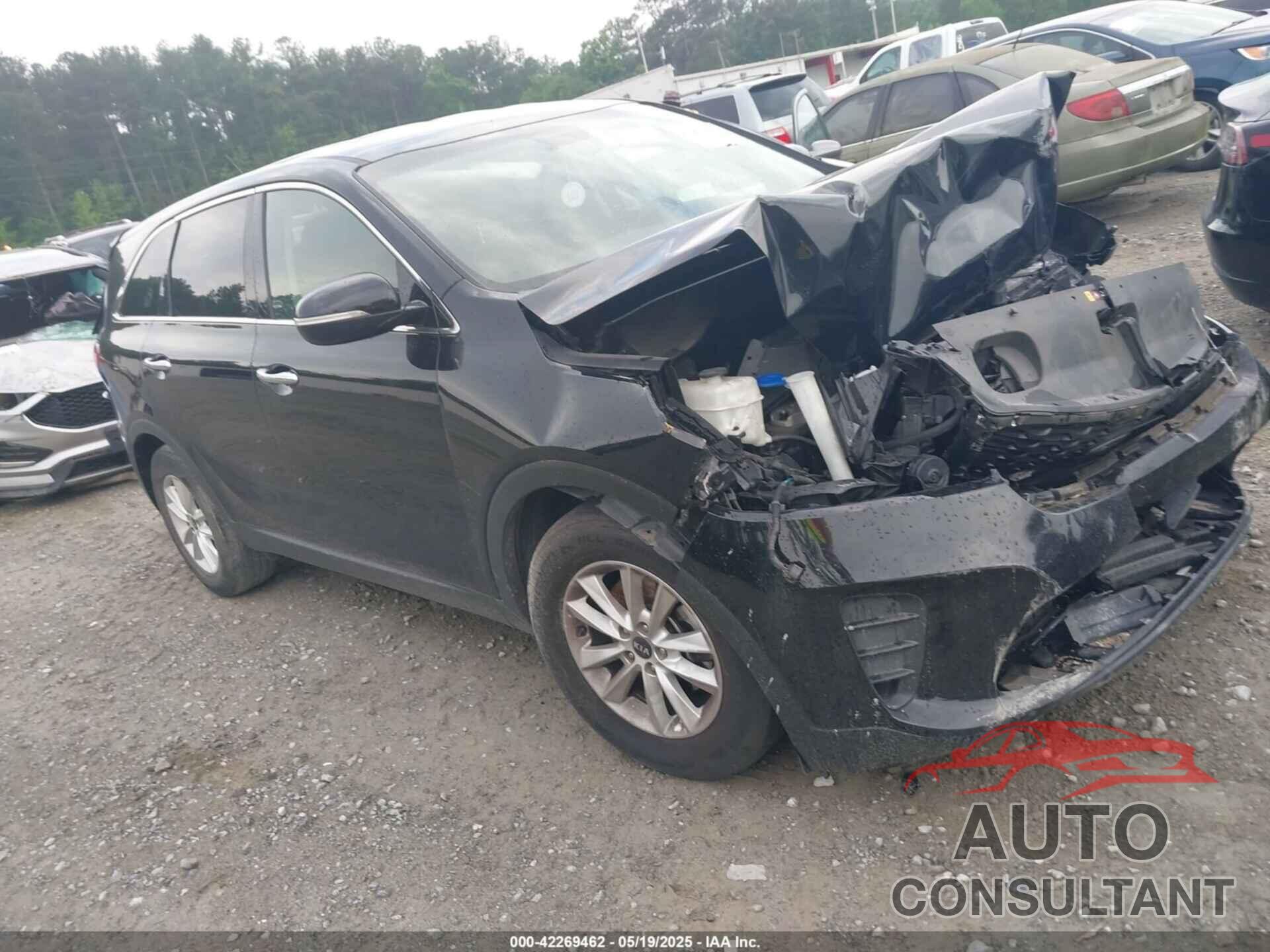 KIA SORENTO 2019 - 5XYPG4A38KG581934