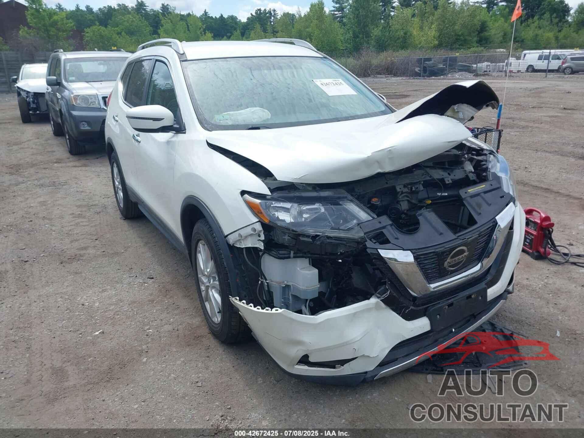 NISSAN ROGUE 2017 - 5N1AT2MN6HC840934