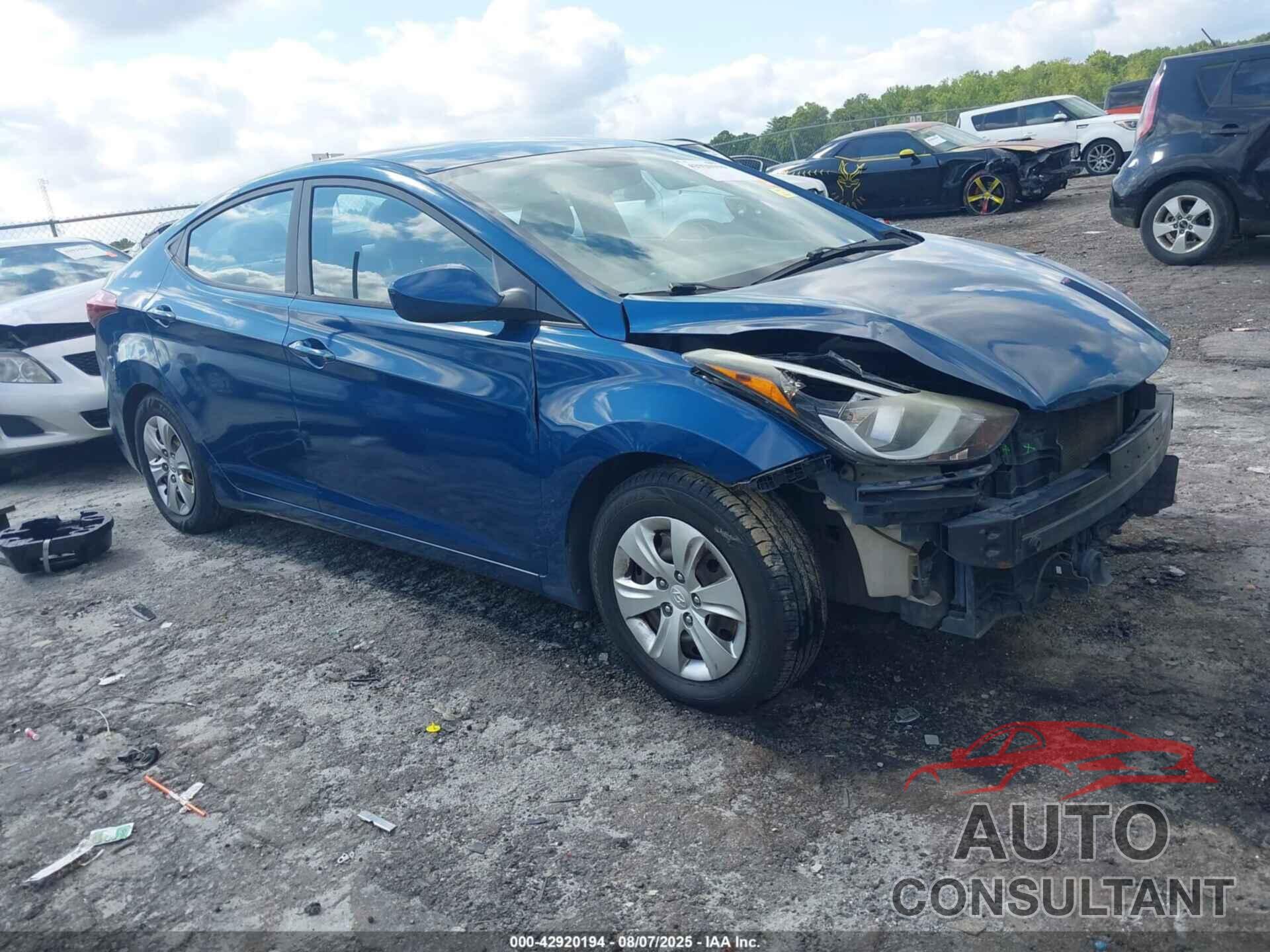 HYUNDAI ELANTRA 2016 - KMHDH4AE6GU651353