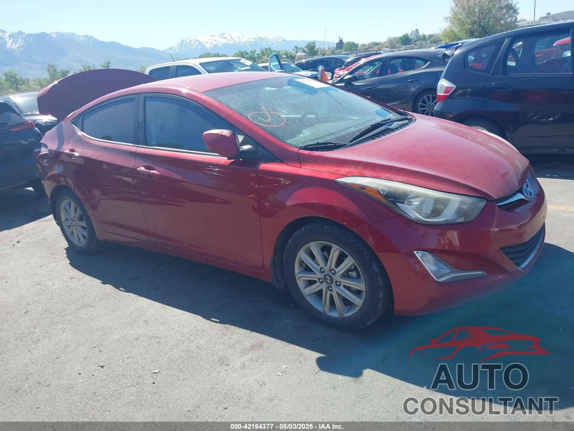 HYUNDAI ELANTRA 2016 - KMHDH4AE3GU586929