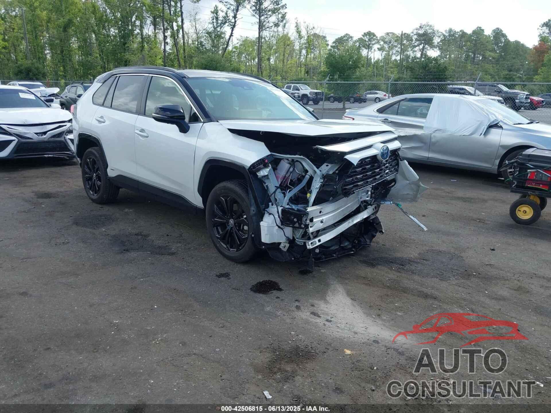 TOYOTA RAV4 HYBRID 2024 - JTME6RFV0RD563096