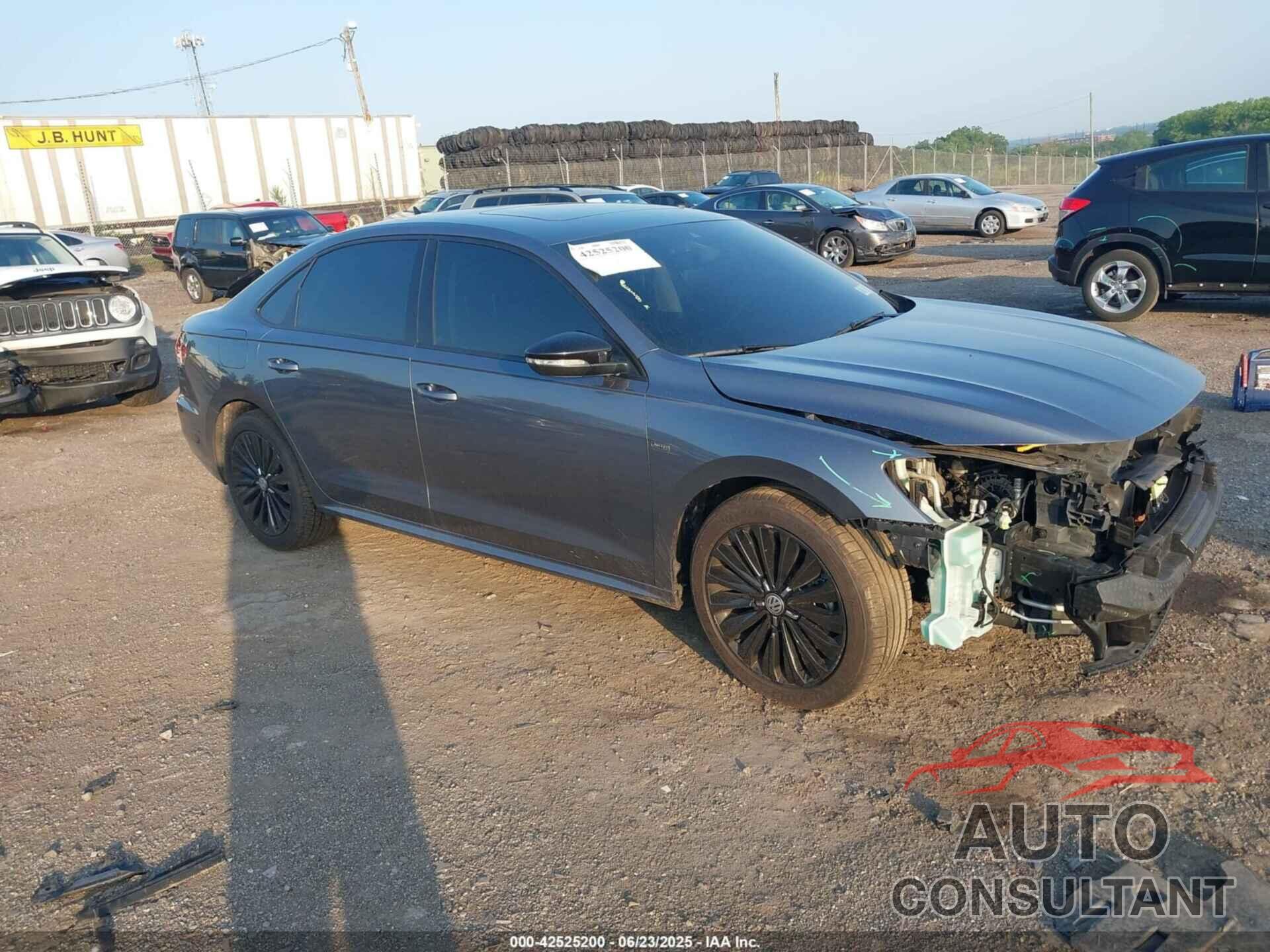 VOLKSWAGEN PASSAT 2022 - 1VWBA7A31NC008036