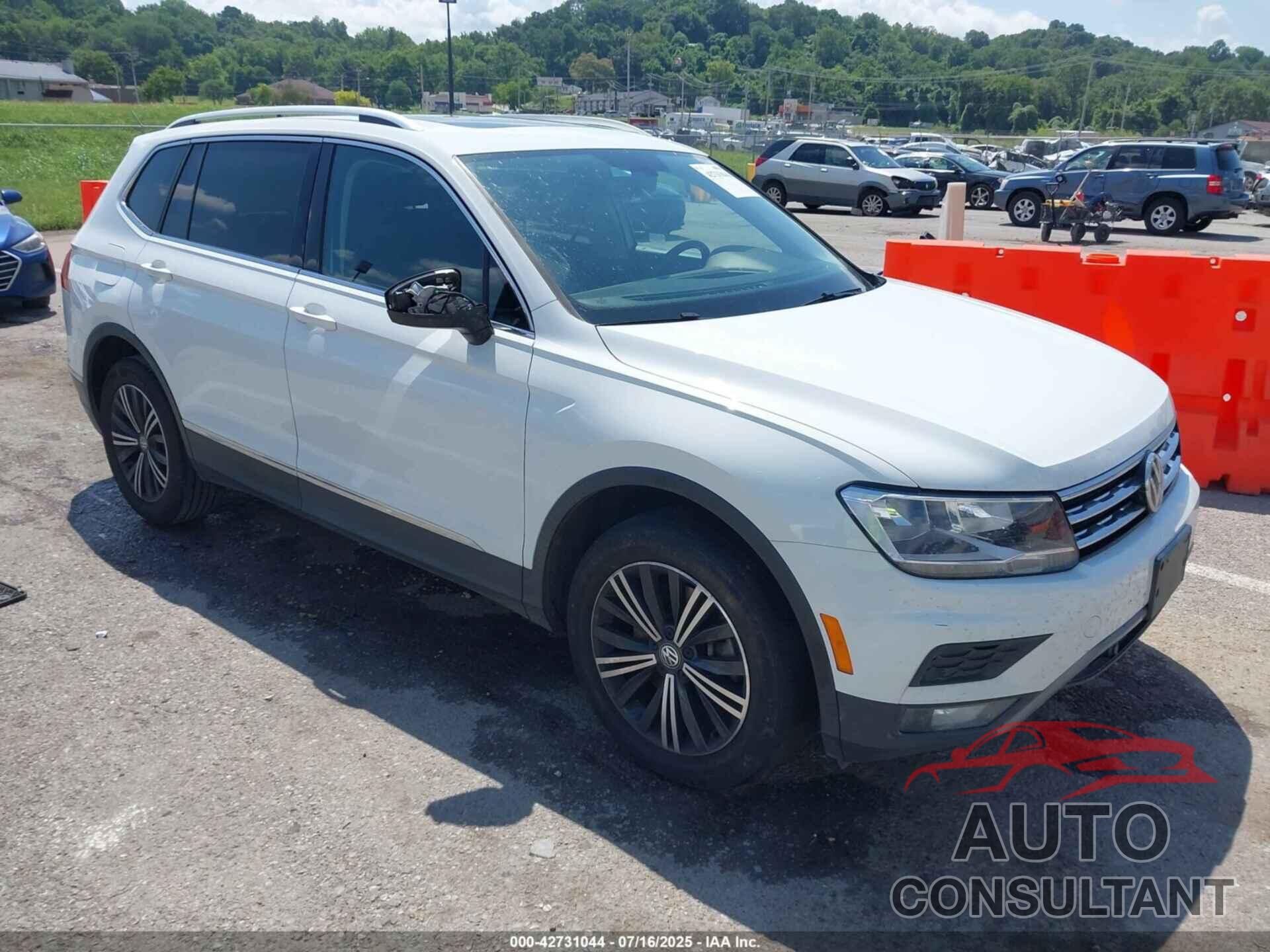 VOLKSWAGEN TIGUAN 2019 - 3VV3B7AX5KM074138