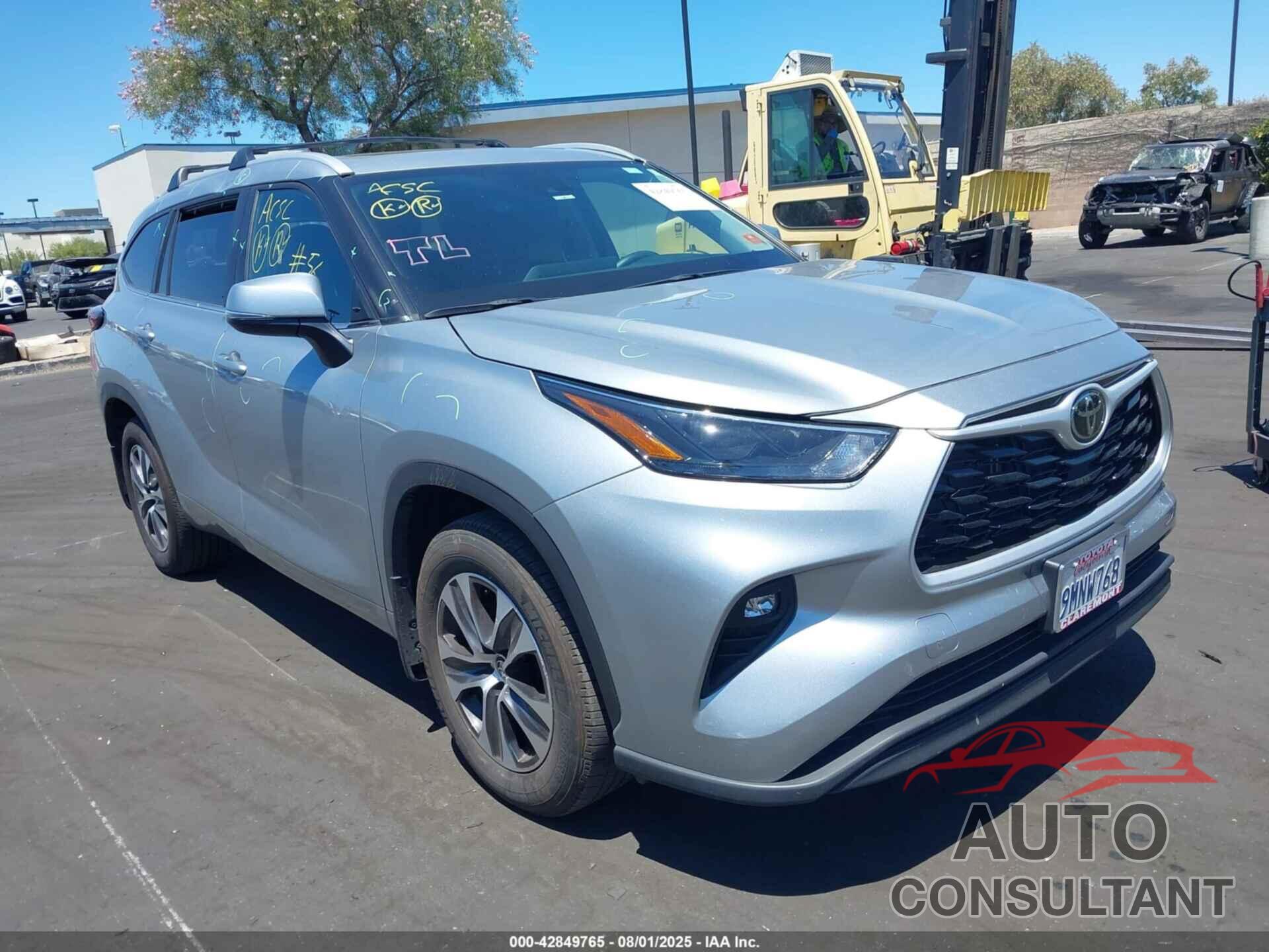 TOYOTA HIGHLANDER 2024 - 5TDKDRAH7RS540882