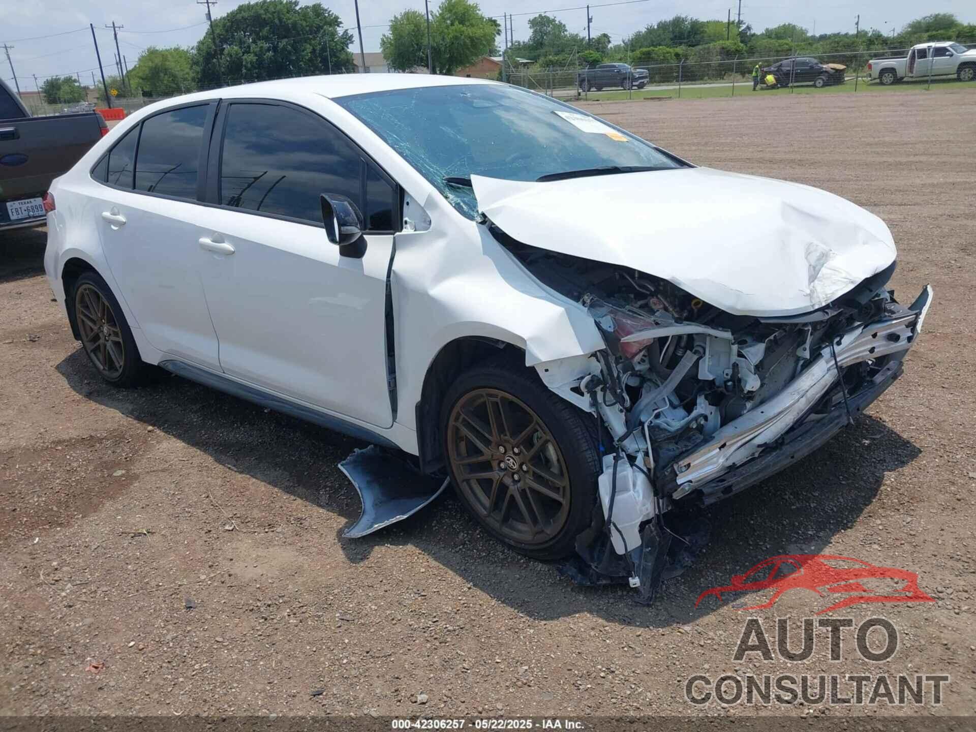 TOYOTA COROLLA 2024 - JTDBCMFE2R3054647