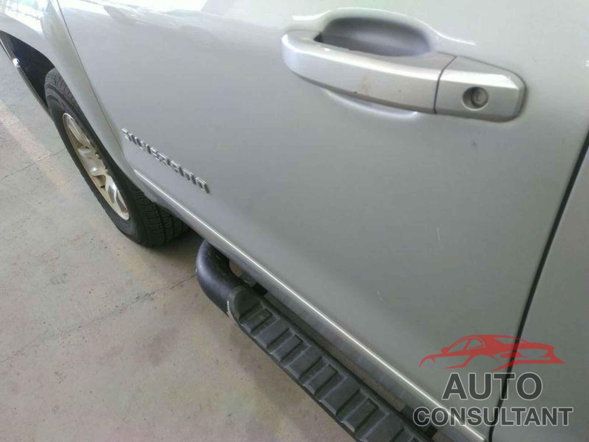 CHEVROLET SILVERADO 1500 2018 - 3GCPCREC1JG363076