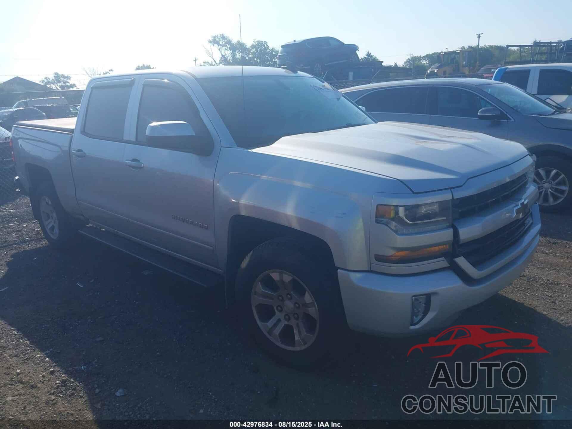 CHEVROLET SILVERADO 1500 2018 - 3GCUKRECXJG109792