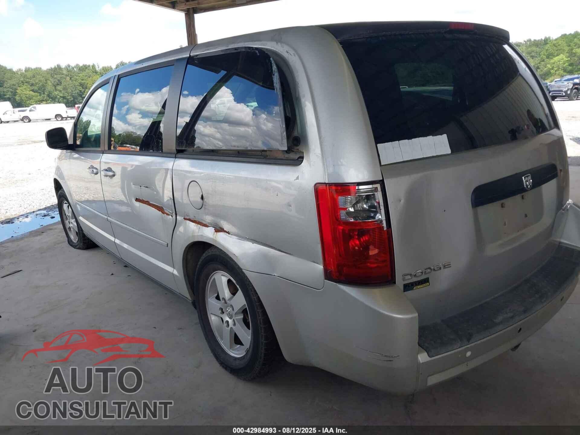DODGE GRAND CARAVAN 2010 - 2D4RN4DE2AR166830