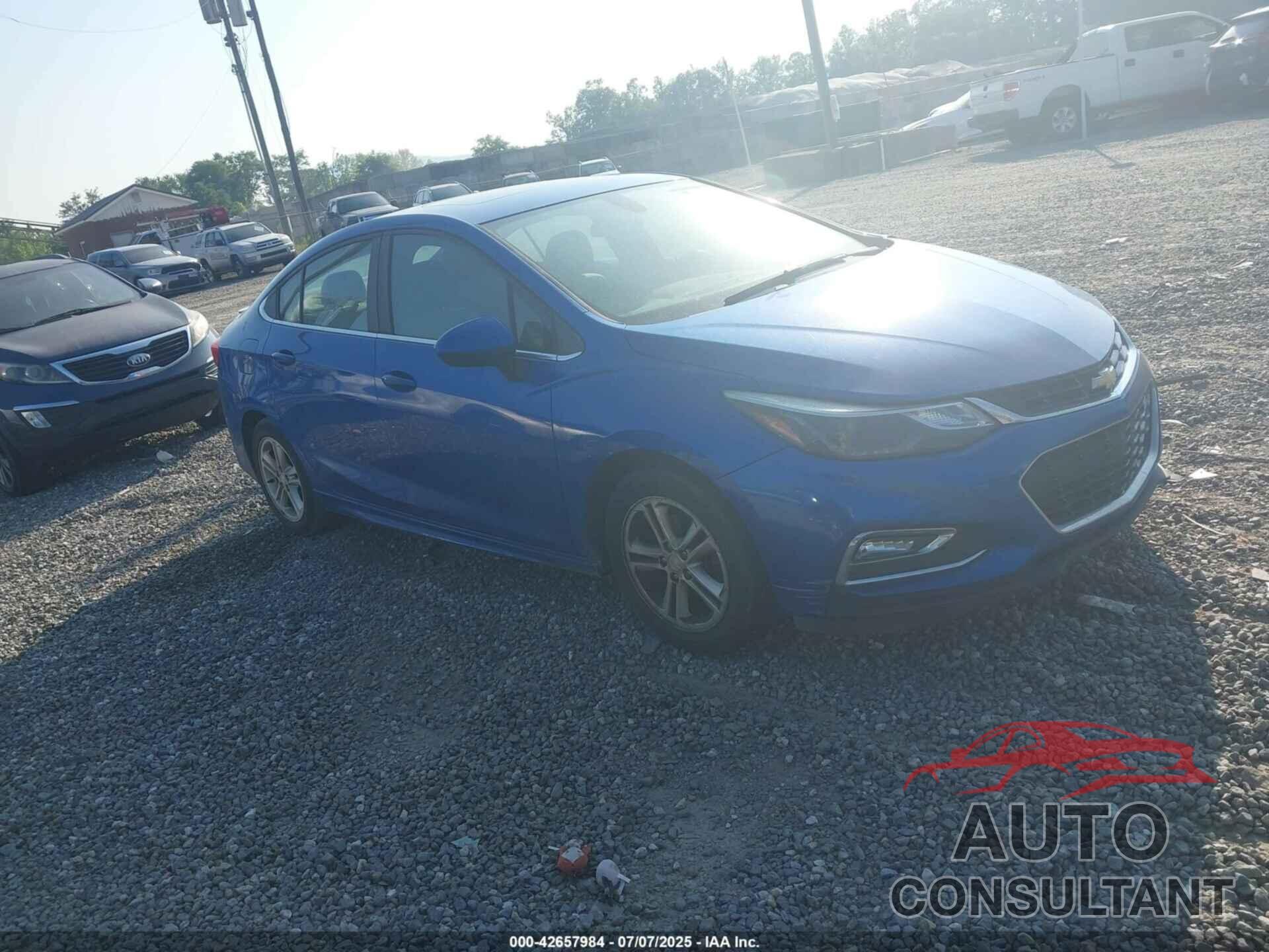 CHEVROLET CRUZE 2017 - 1G1BE5SM2H7191326