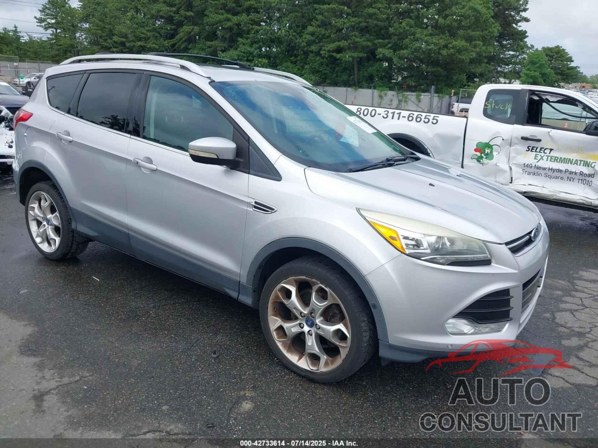 FORD ESCAPE 2013 - 1FMCU9J90DUB59159