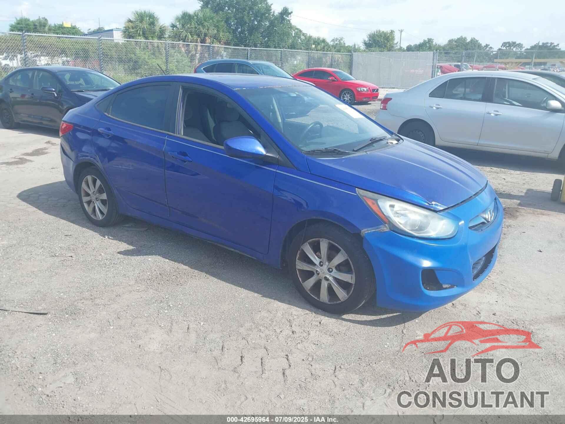 HYUNDAI ACCENT 2013 - KMHCU4AE1DU355384