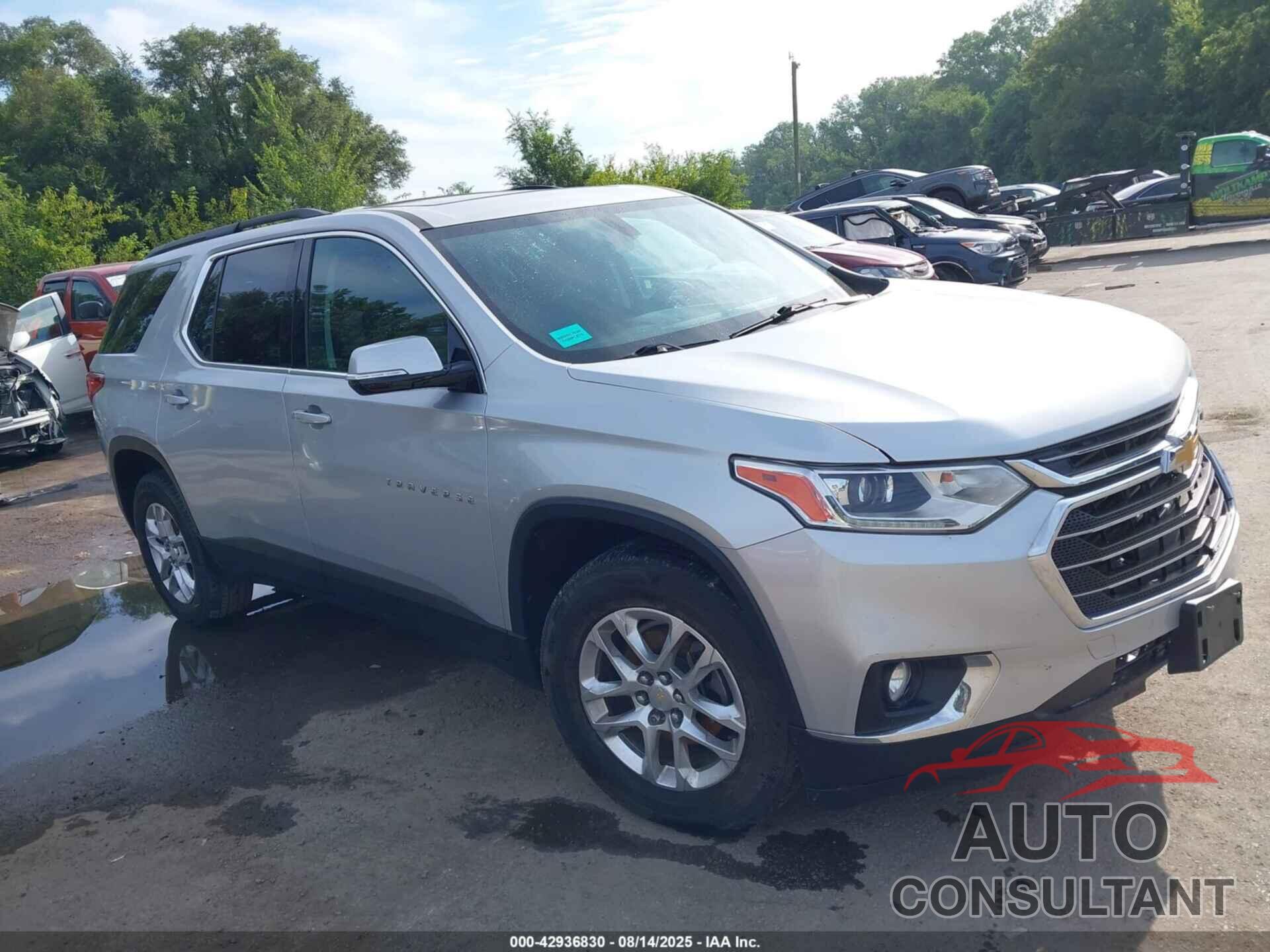CHEVROLET TRAVERSE 2019 - 1GNERGKW2KJ172900