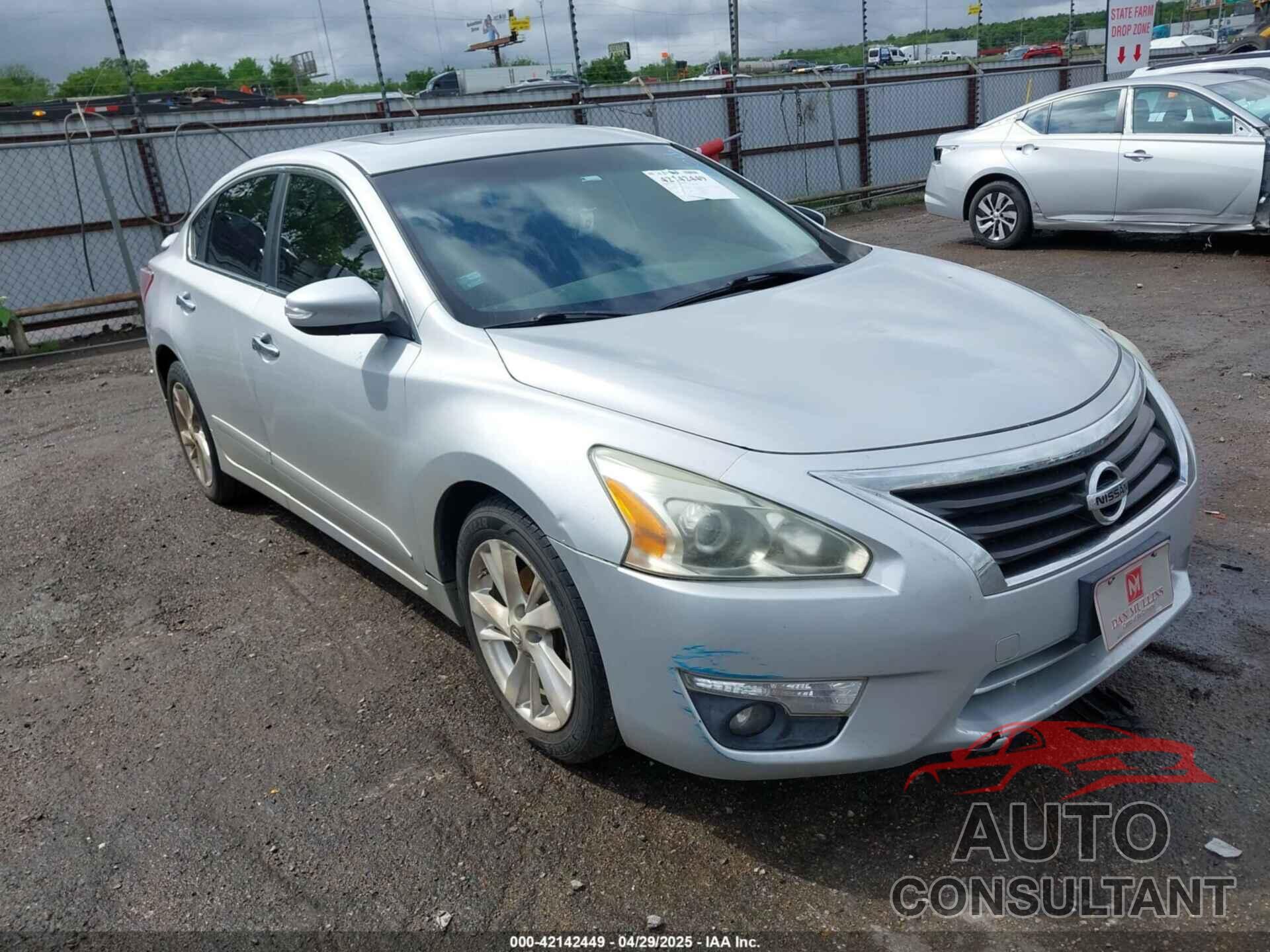 NISSAN ALTIMA 2013 - 1N4AL3AP2DN542417