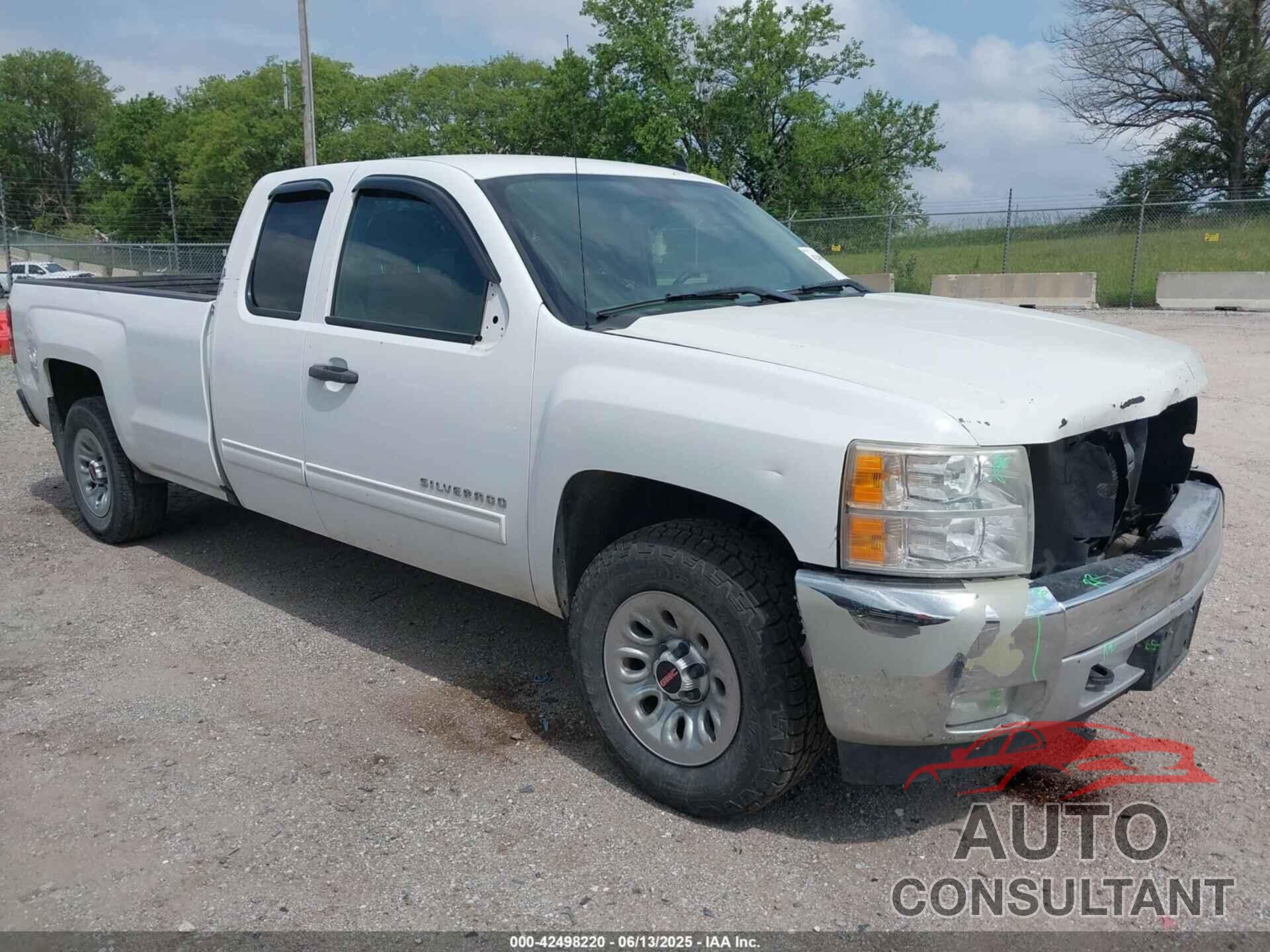 CHEVROLET SILVERADO 1500 2012 - 1GCRKSE09CZ267210