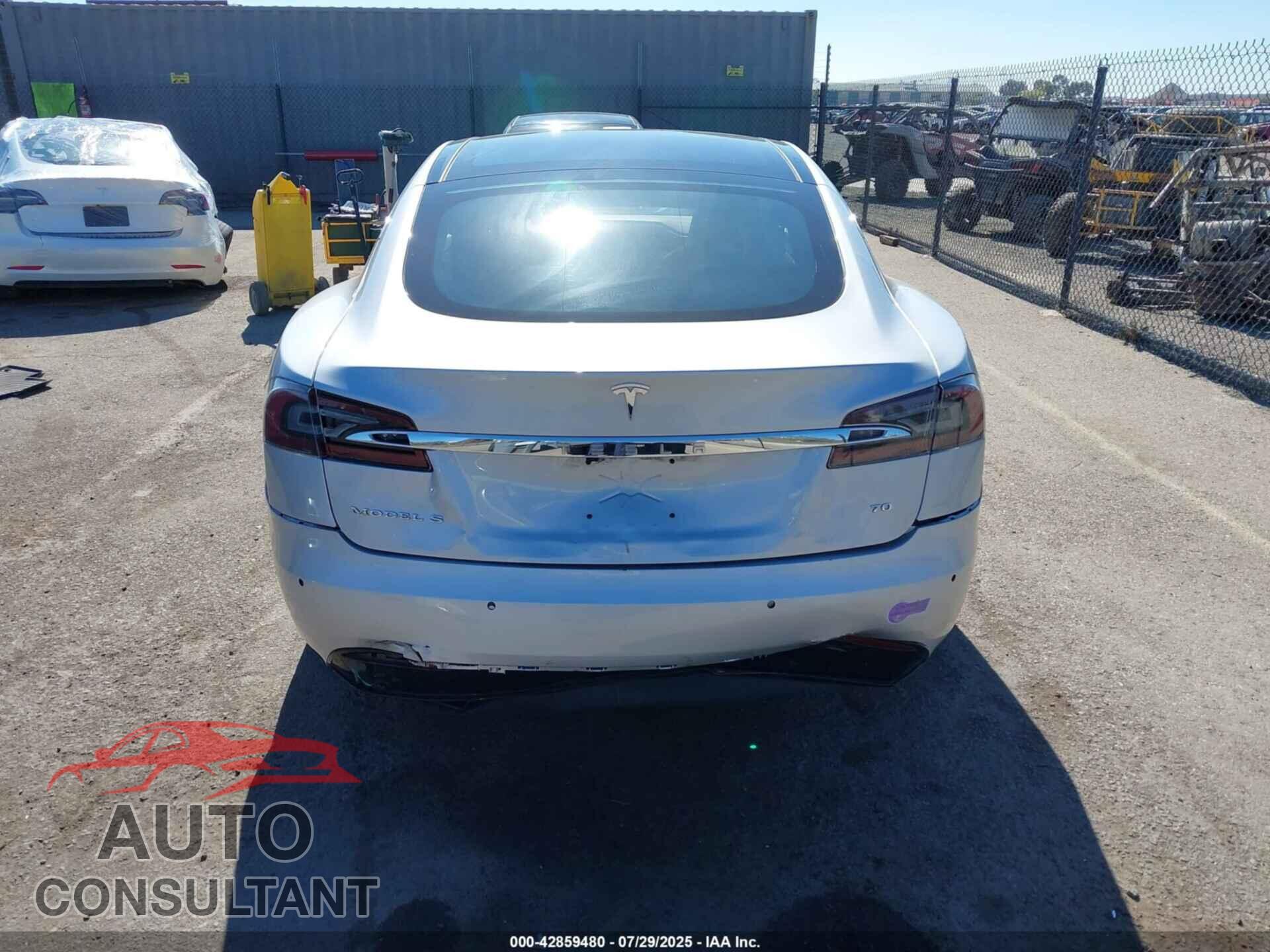 TESLA MODEL S 2016 - 5YJSA1E1XGF147189