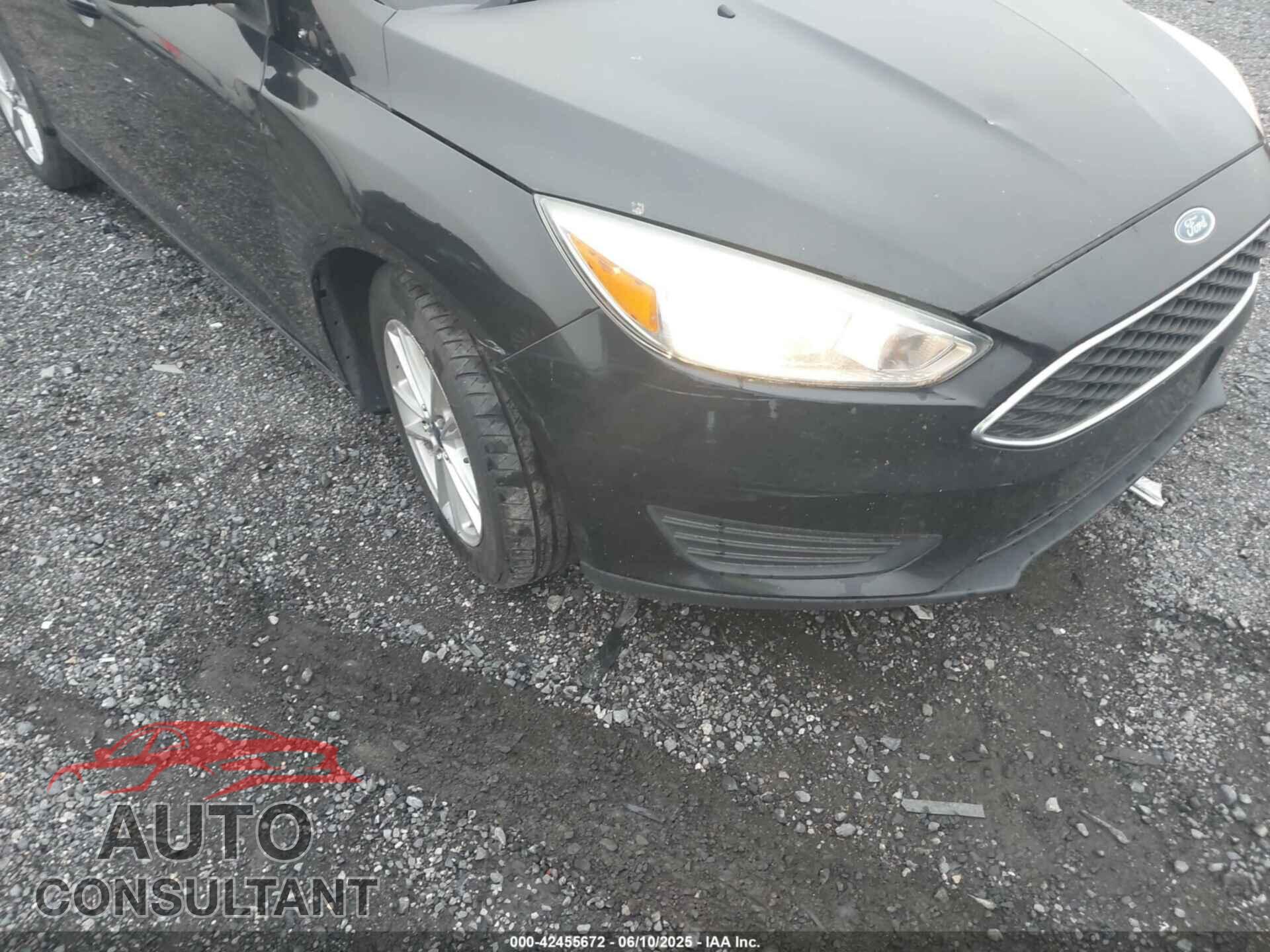 FORD FOCUS 2015 - 1FADP3F26FL262710