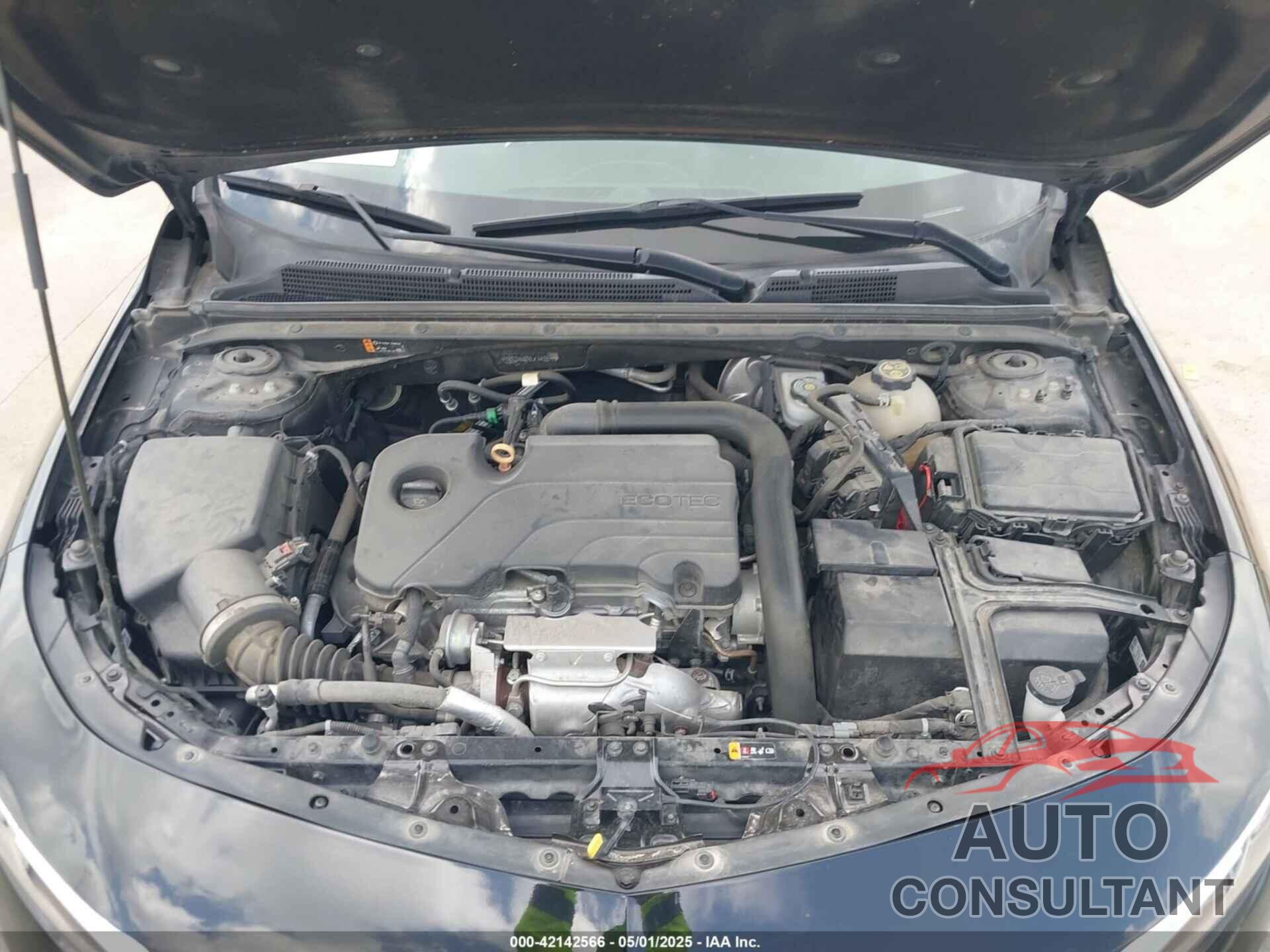 CHEVROLET MALIBU 2020 - 1G1ZG5ST3LF143817