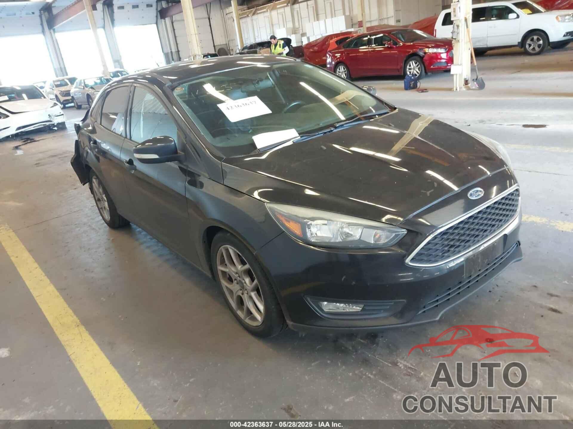 FORD FOCUS 2015 - 1FADP3F26FL330021
