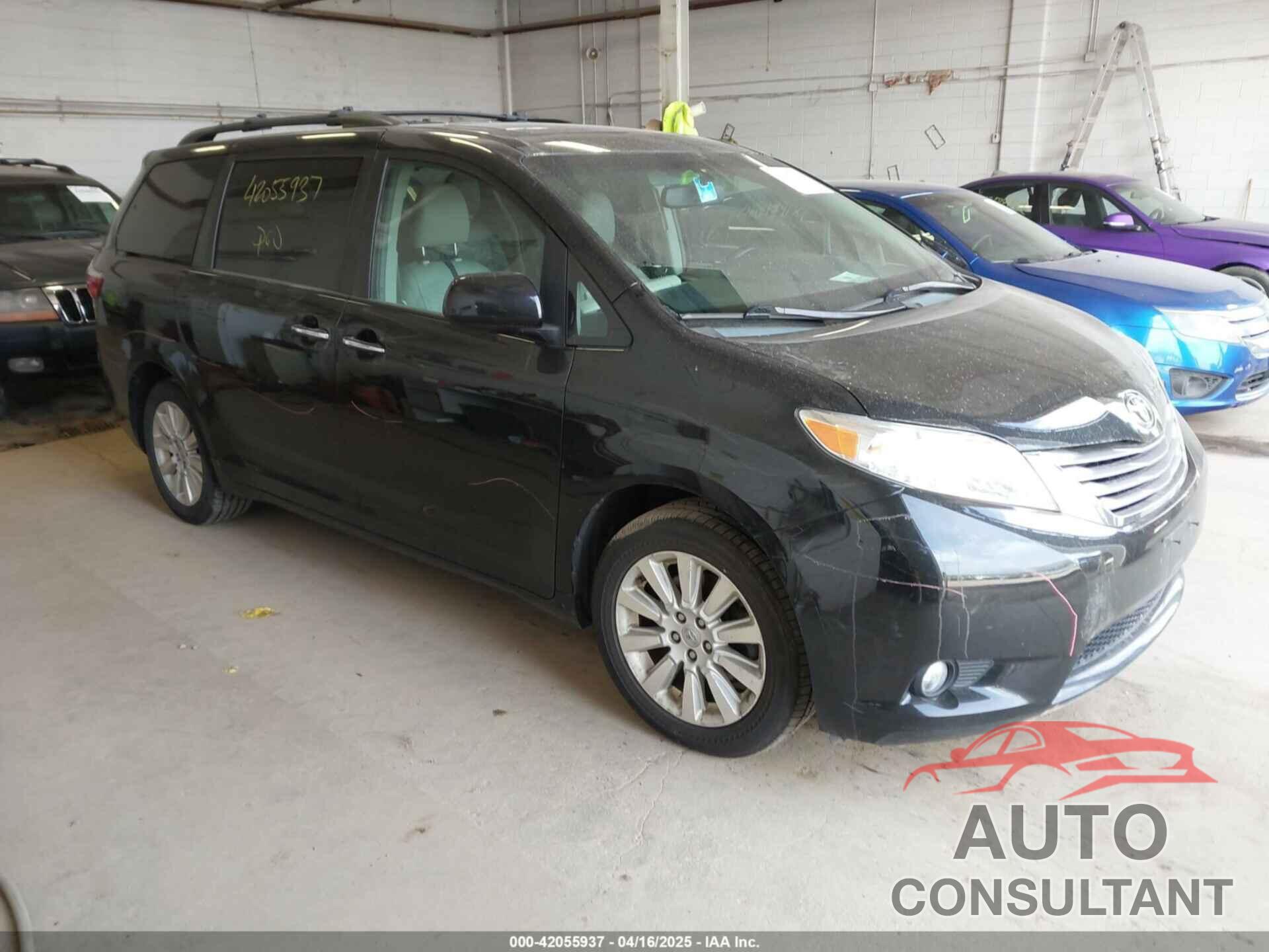TOYOTA SIENNA 2015 - 5TDDK3DC9FS104493
