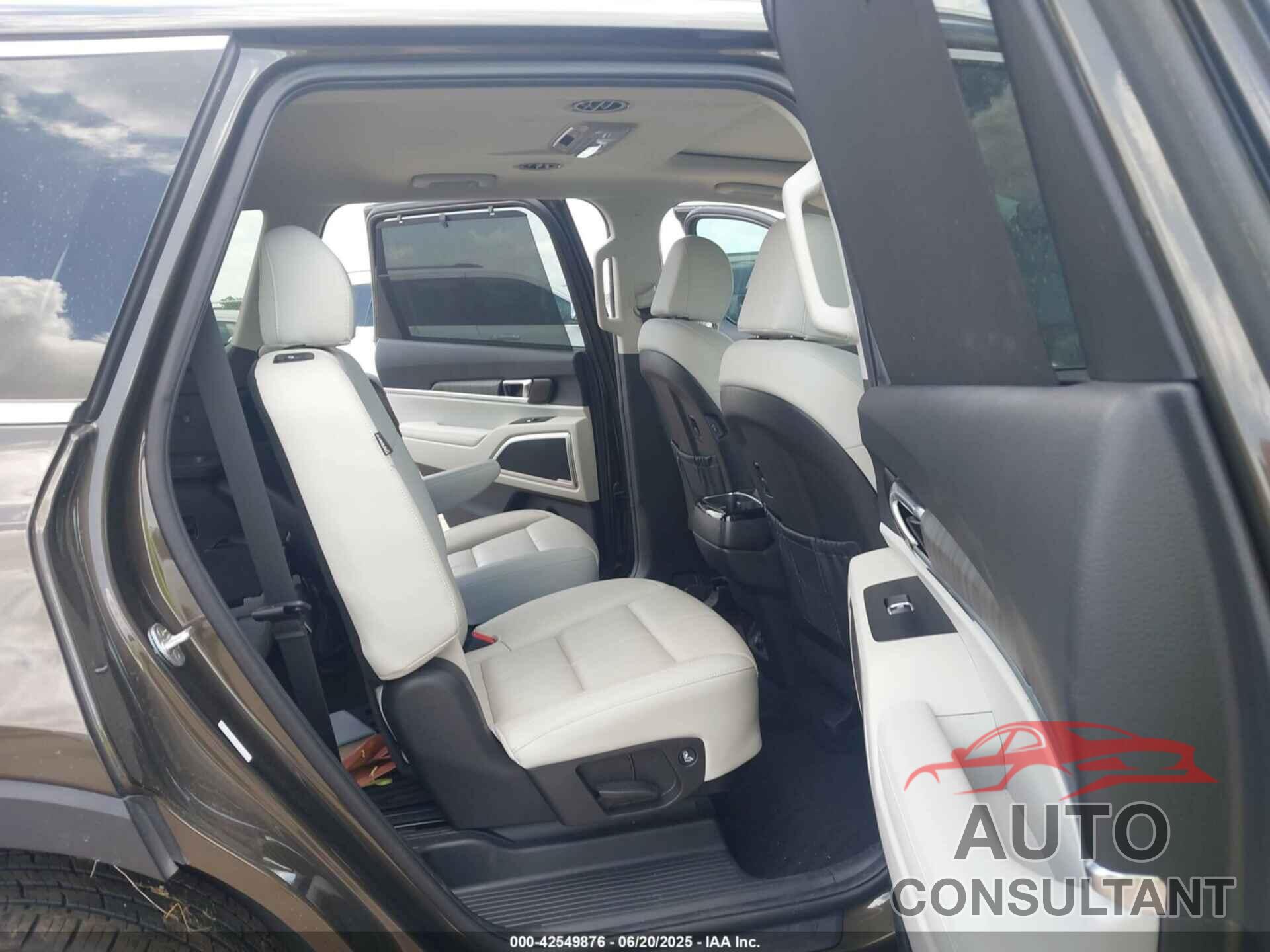 KIA TELLURIDE 2023 - 5XYP34GC4PG344366