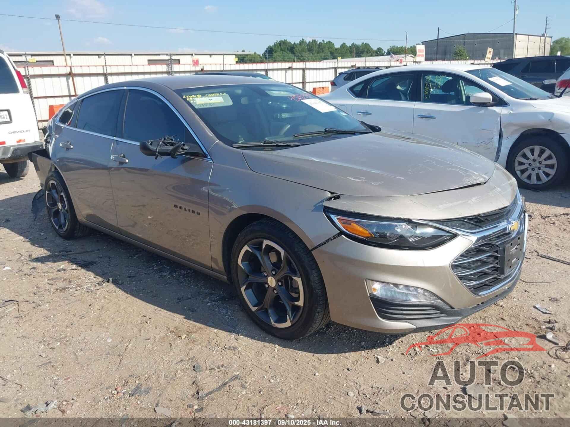 CHEVROLET MALIBU 2022 - 1G1ZD5ST2NF152407