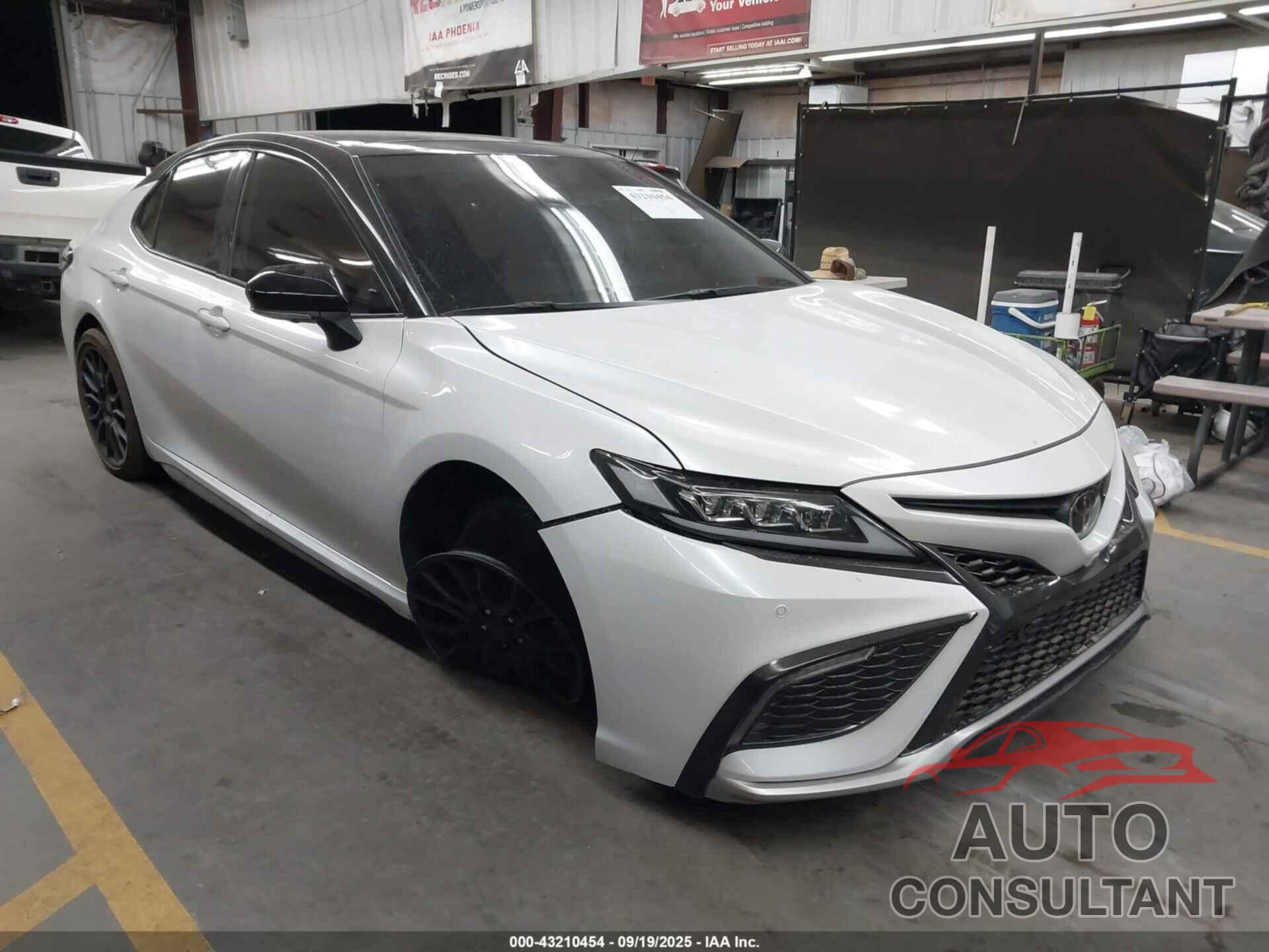 TOYOTA CAMRY 2024 - 4T1KZ1AK7RU102661