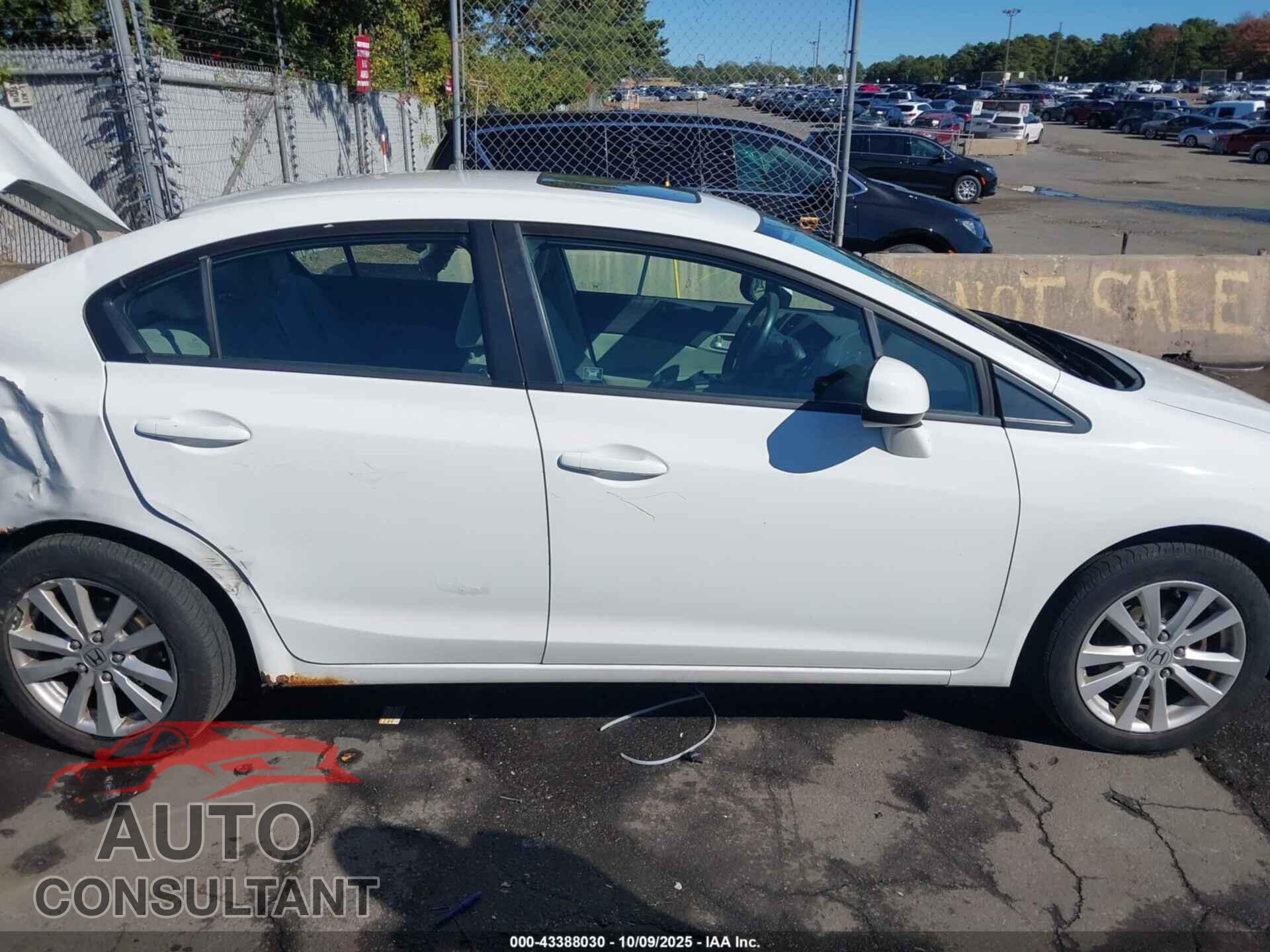 HONDA CIVIC 2012 - 2HGFB2F86CH607664