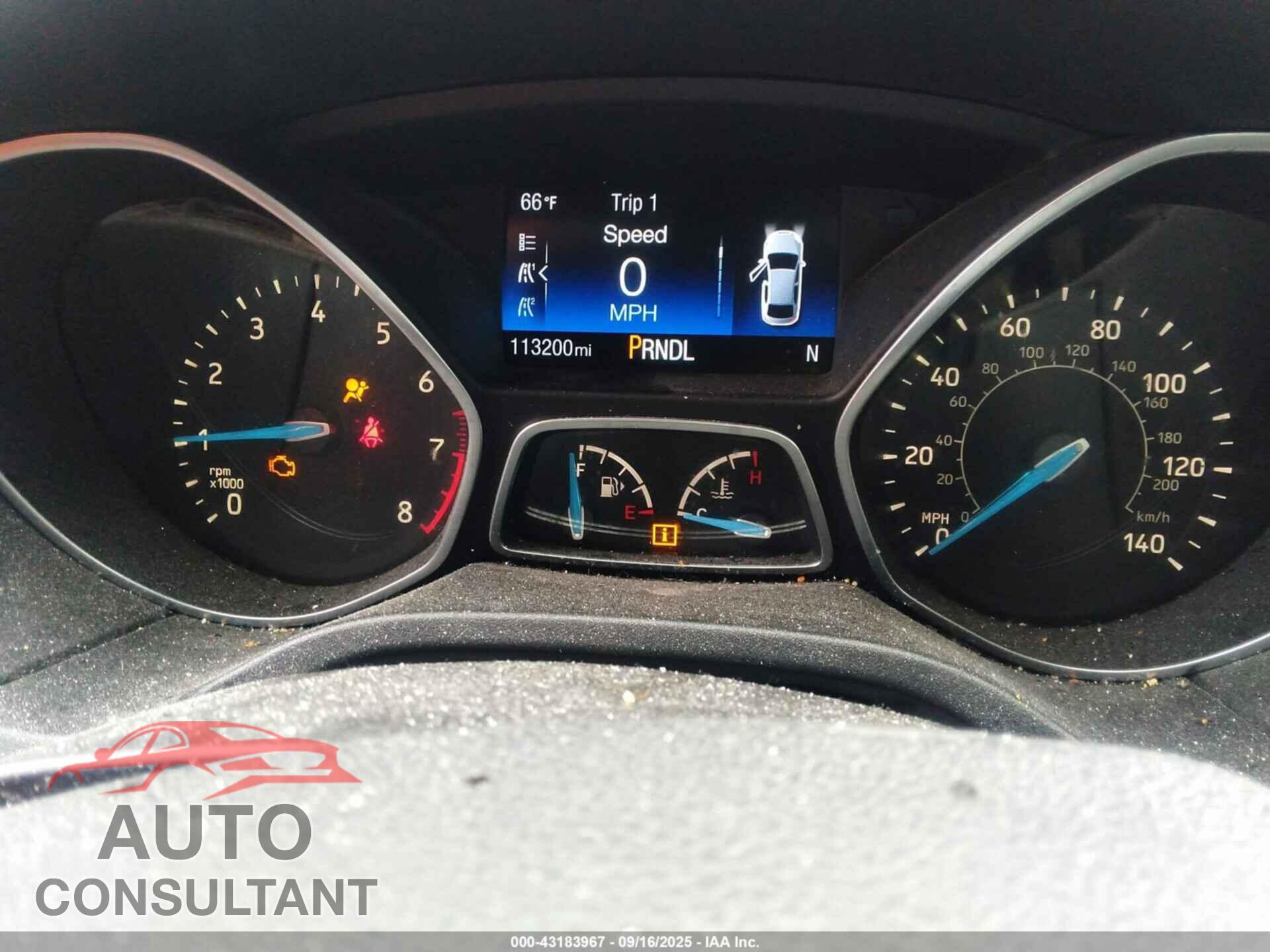 FORD FOCUS 2017 - 1FADP3F26HL281132